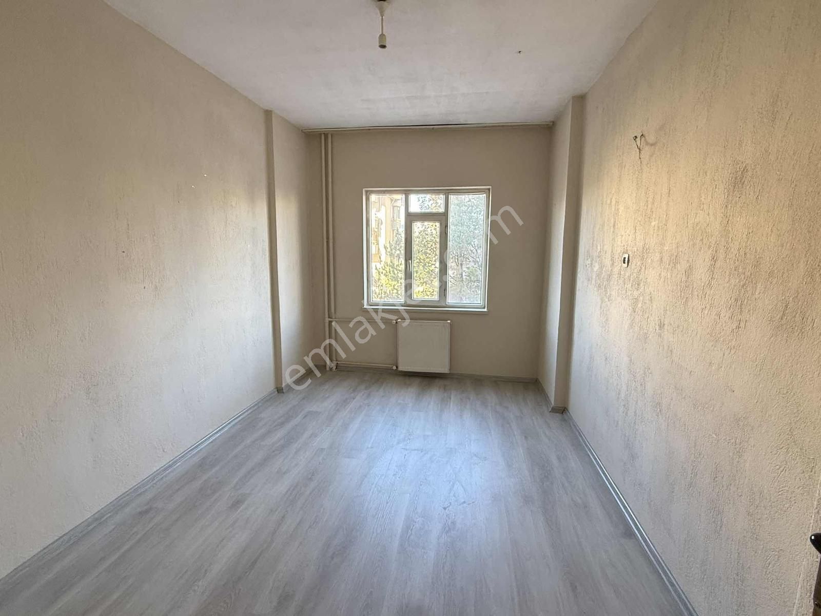 Net Emlaktan Mesaj Caddesinde Ara Kat Bakımlı 3+1 Daire - Görsel 7