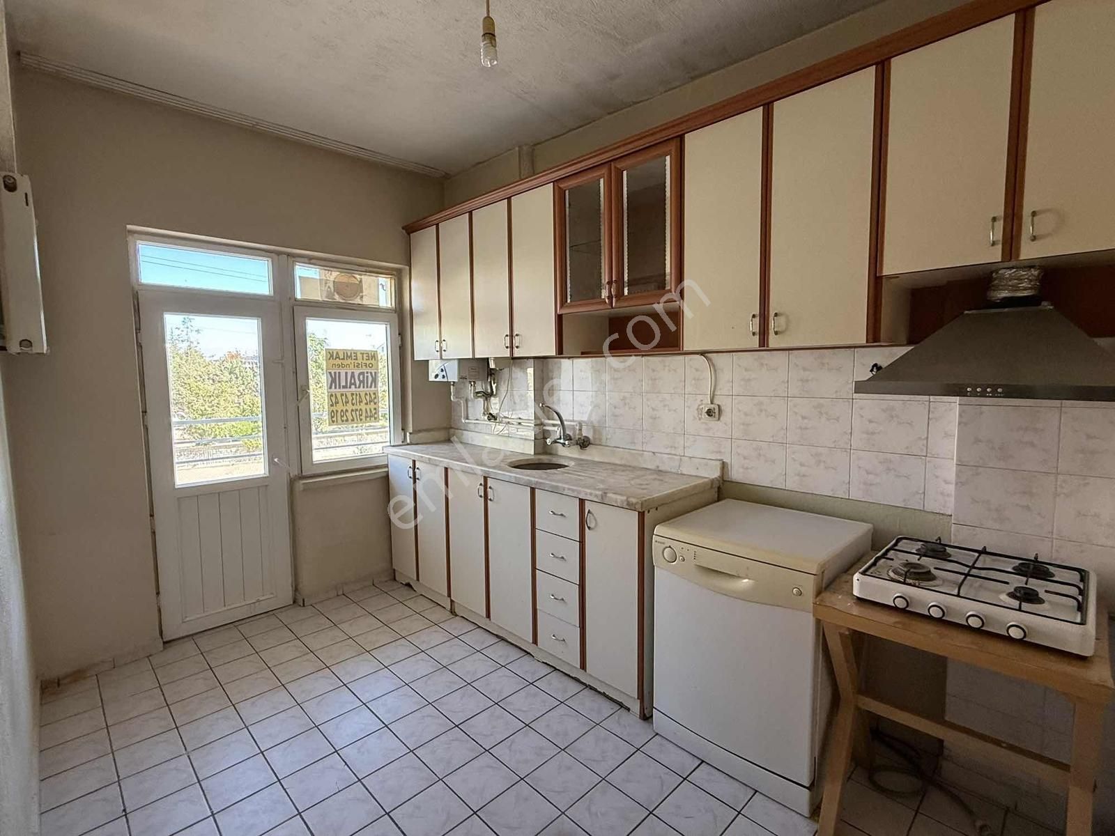 Net Emlaktan Mesaj Caddesinde Ara Kat Bakımlı 3+1 Daire - Görsel 22