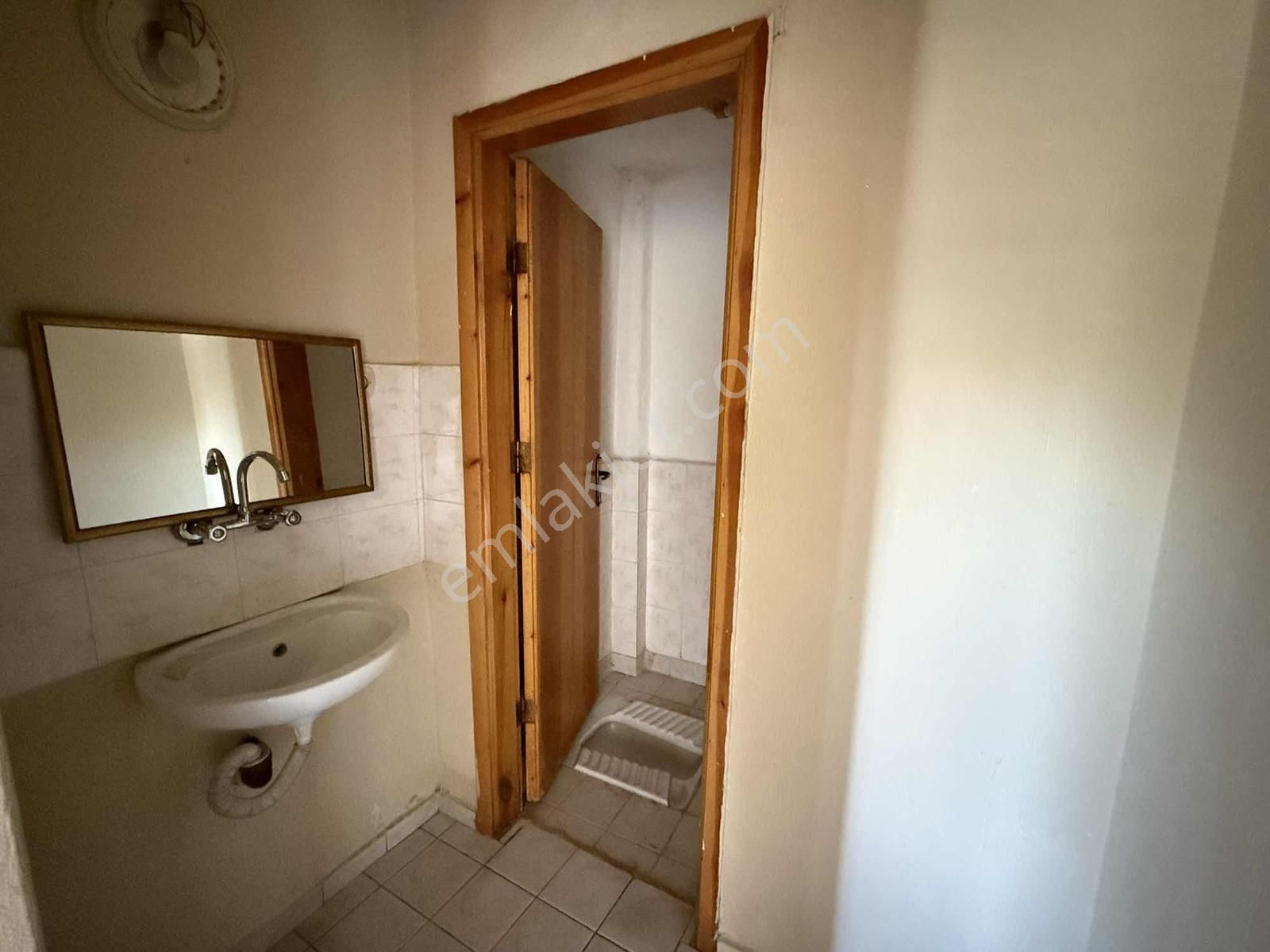 Net Emlaktan Mesaj Caddesinde Ara Kat Bakımlı 3+1 Daire - Görsel 28