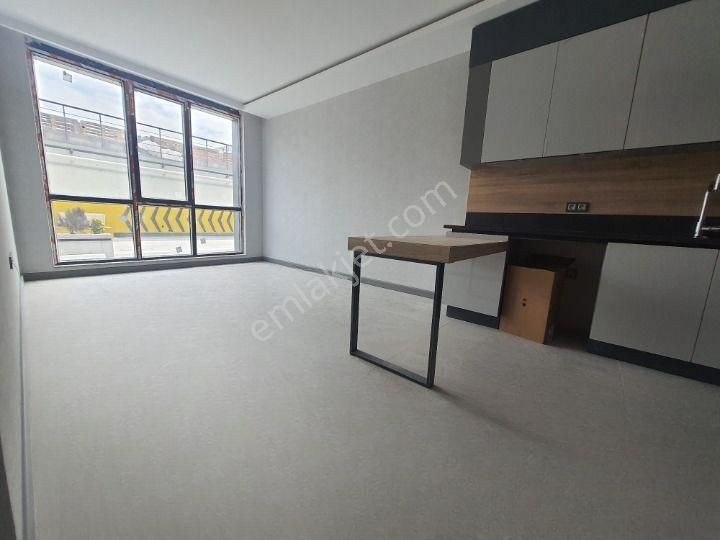 Adliye Hastane Merkezi Konum Kiralık Lüx Rezidans 1+1 Daire-ofis - Görsel 9