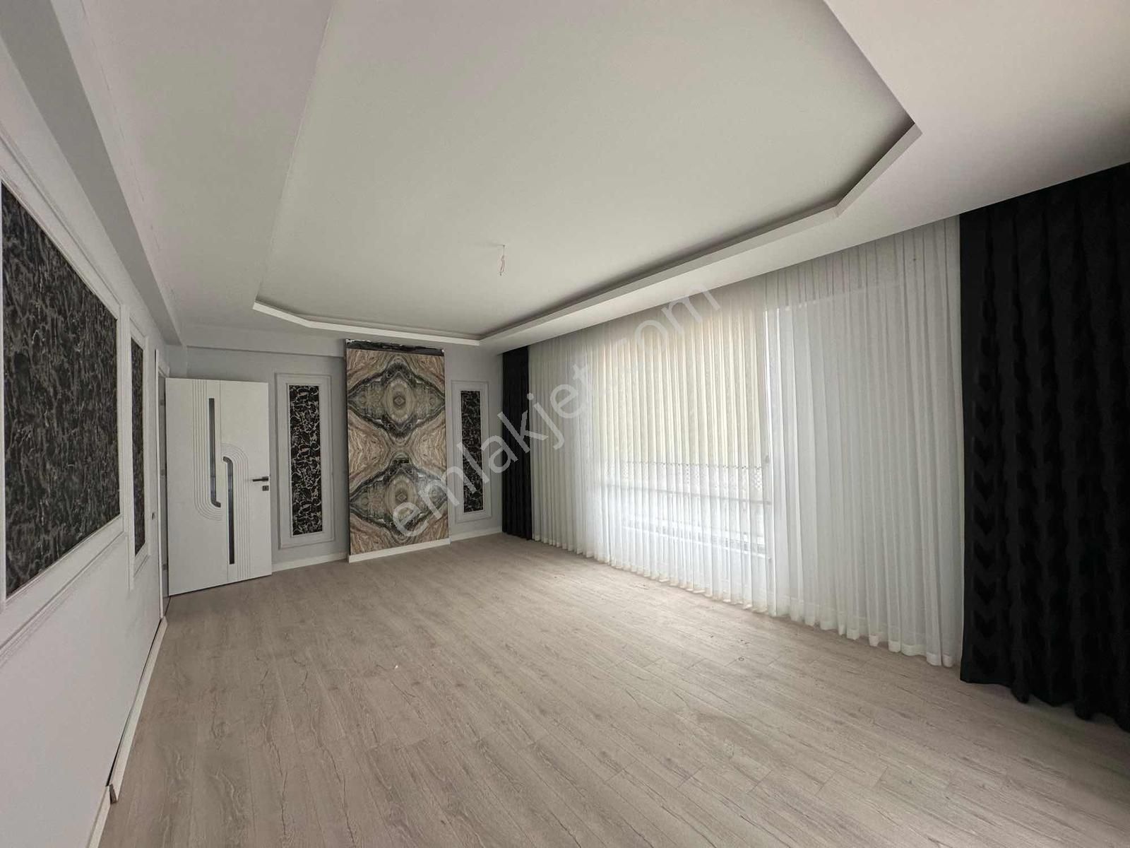 Net Emlaktan Ultra Lüks Site İçinde Ara Kat 3+1 Sıfır Daire