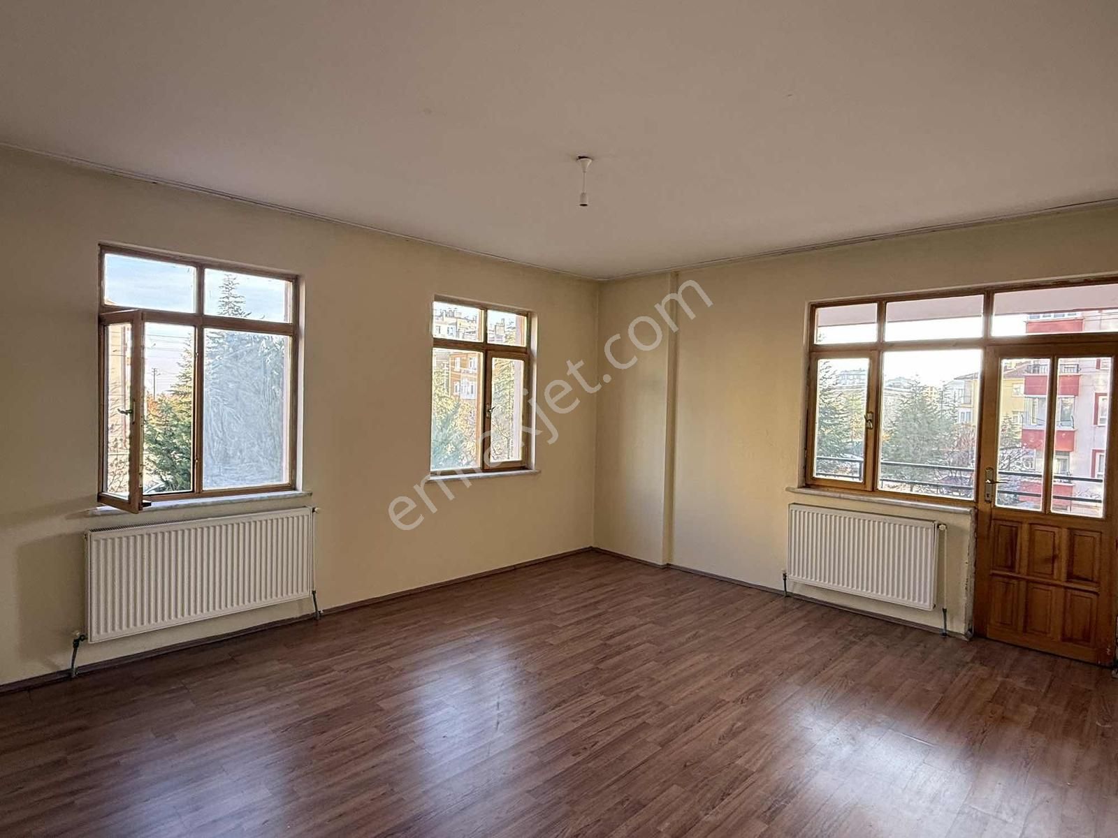 Net Emlaktan 2+1 Ara Kat Bakımlı Kiralık Daire - Görsel 14