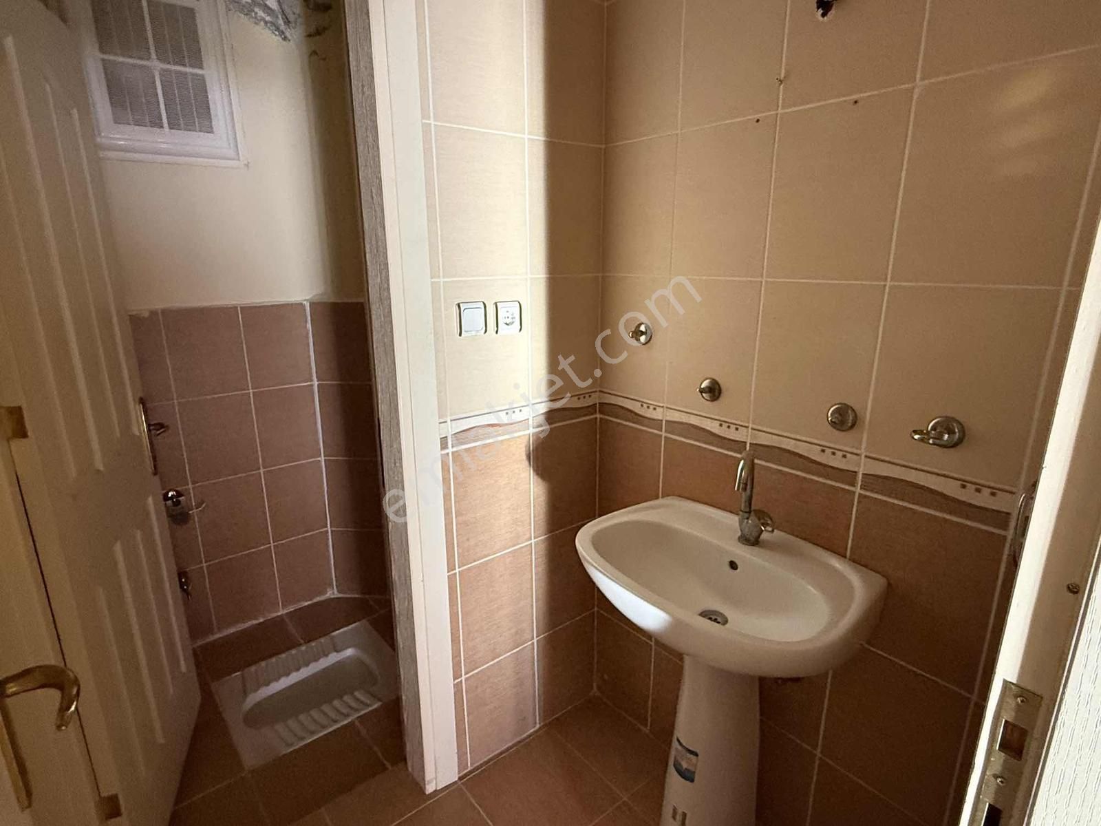 Net Emlaktan 2+1 Ara Kat Bakımlı Kiralık Daire - Görsel 10