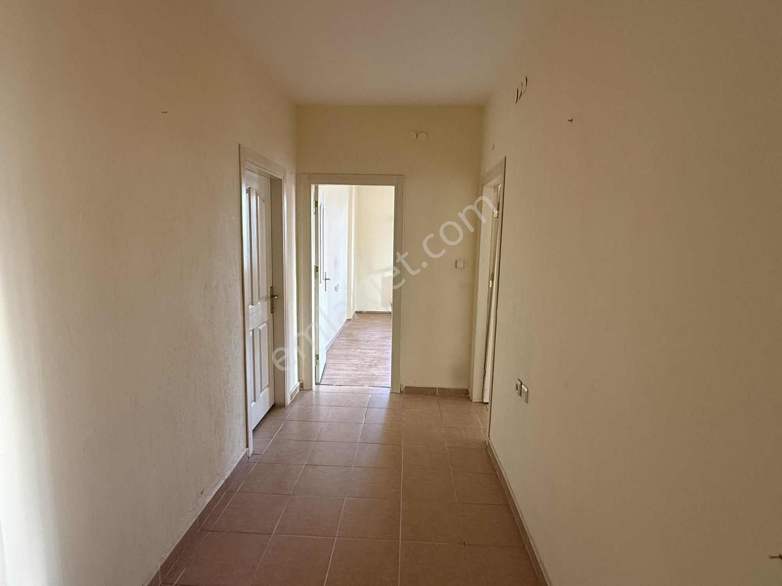 Net Emlaktan 2+1 Ara Kat Bakımlı Kiralık Daire - Görsel 4