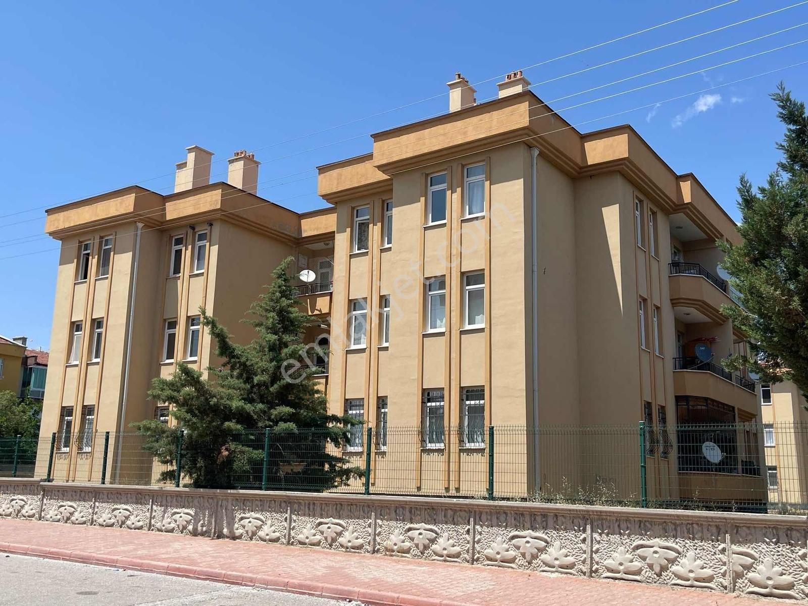 Net Emlaktan Üniversite Karşısında 3+1 Ara Kat Yeni Bina Bakımlı - Görsel 29