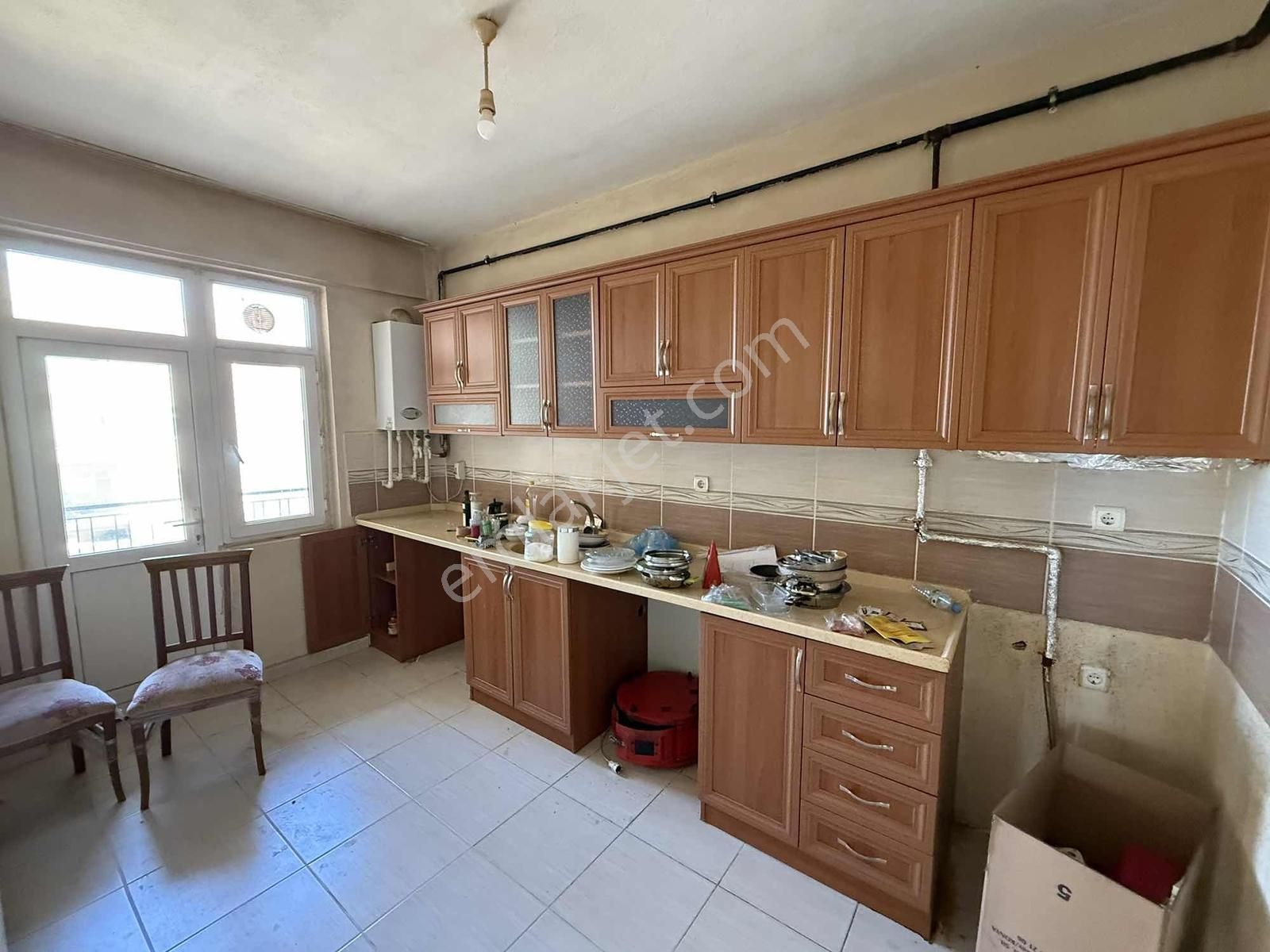 Net Emlaktan Üniversite Karşısında 3+1 Ara Kat Yeni Bina Bakımlı - Görsel 4