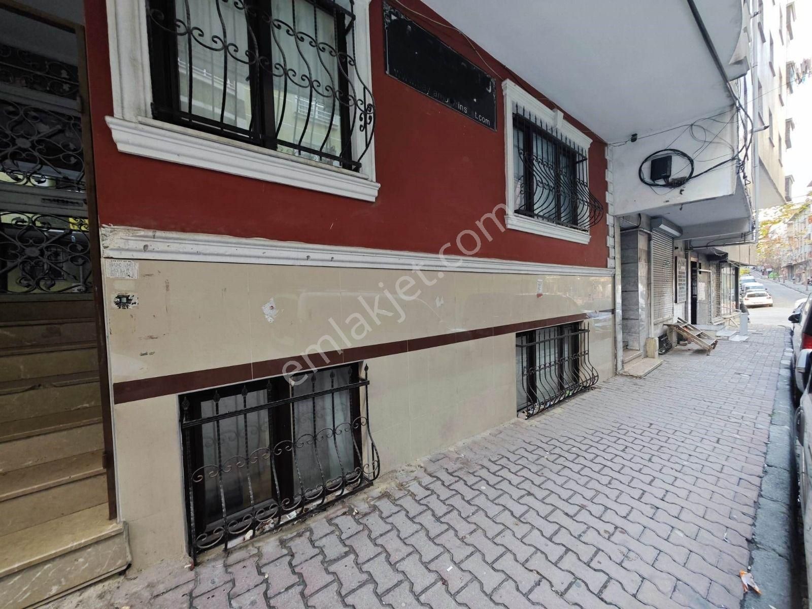 Yıldız Dan Mevlana Camisi Yakını Kredili 2+1 Bahçe Kat Daire