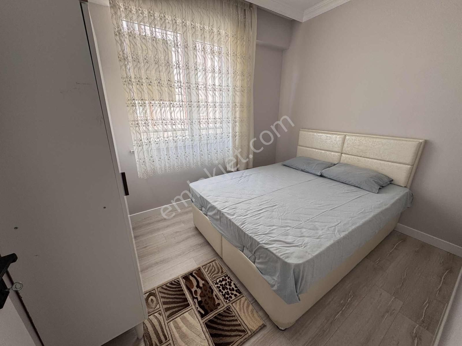 Net Emlaktan Beyhekim Mah Eşyalı Stüdyo Ara Kat Geniş 1+1 - Görsel 4