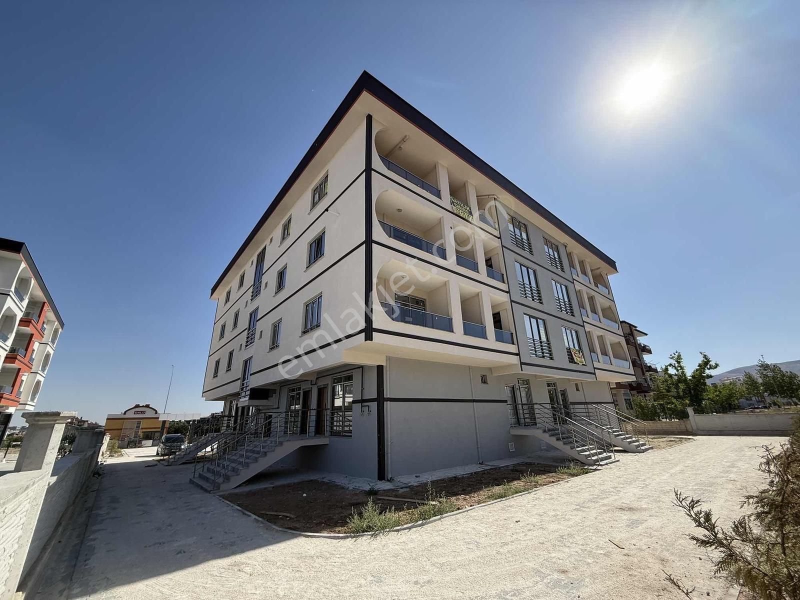 Net Emlaktan Beyhekim Mah Stüdyo Ara Kat Geniş 1+1 - Görsel 12