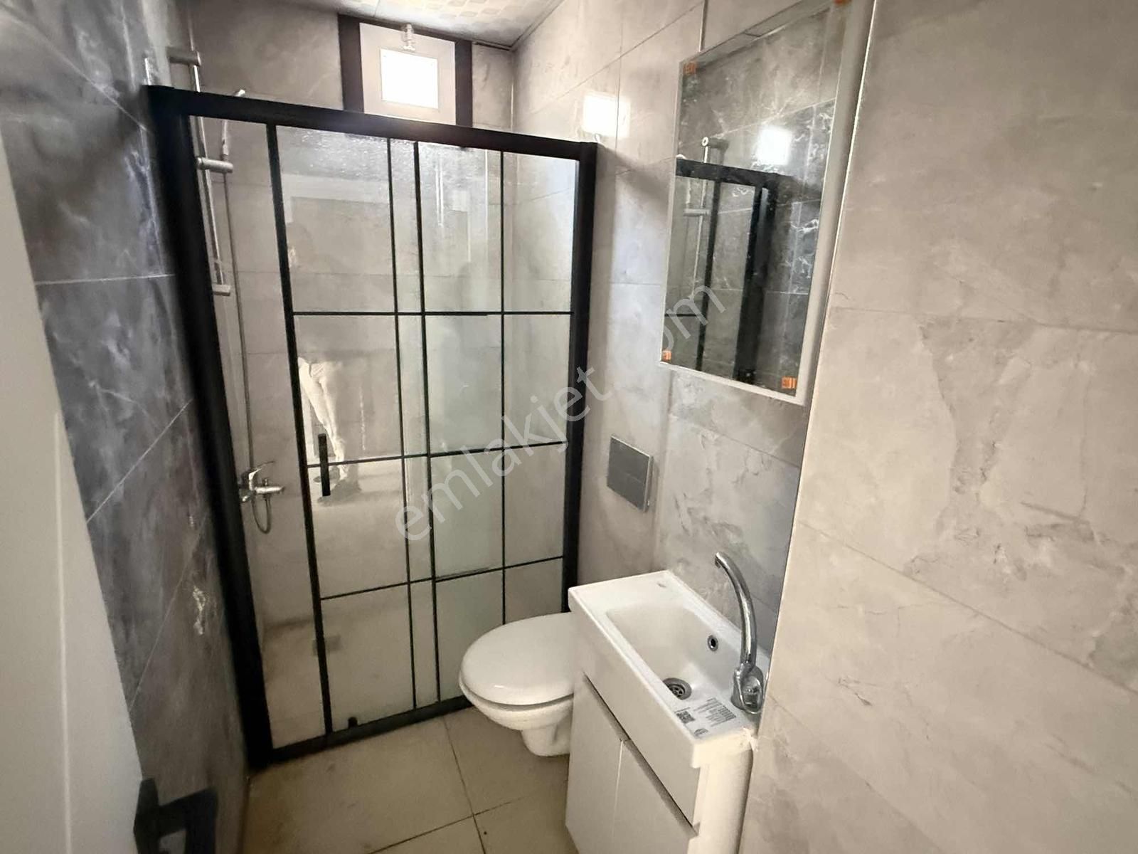 Net Emlaktan Beyhekim Mah Stüdyo Ara Kat Geniş 1+1 - Görsel 31