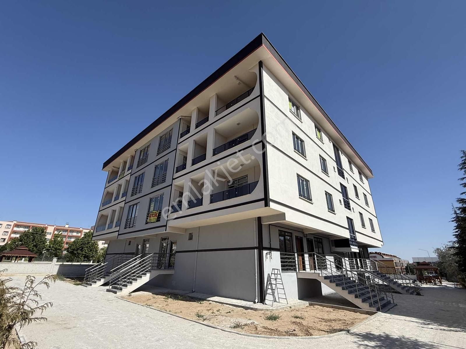 Net Emlaktan Beyhekim Mah Stüdyo Ara Kat Geniş 1+1 - Görsel 35