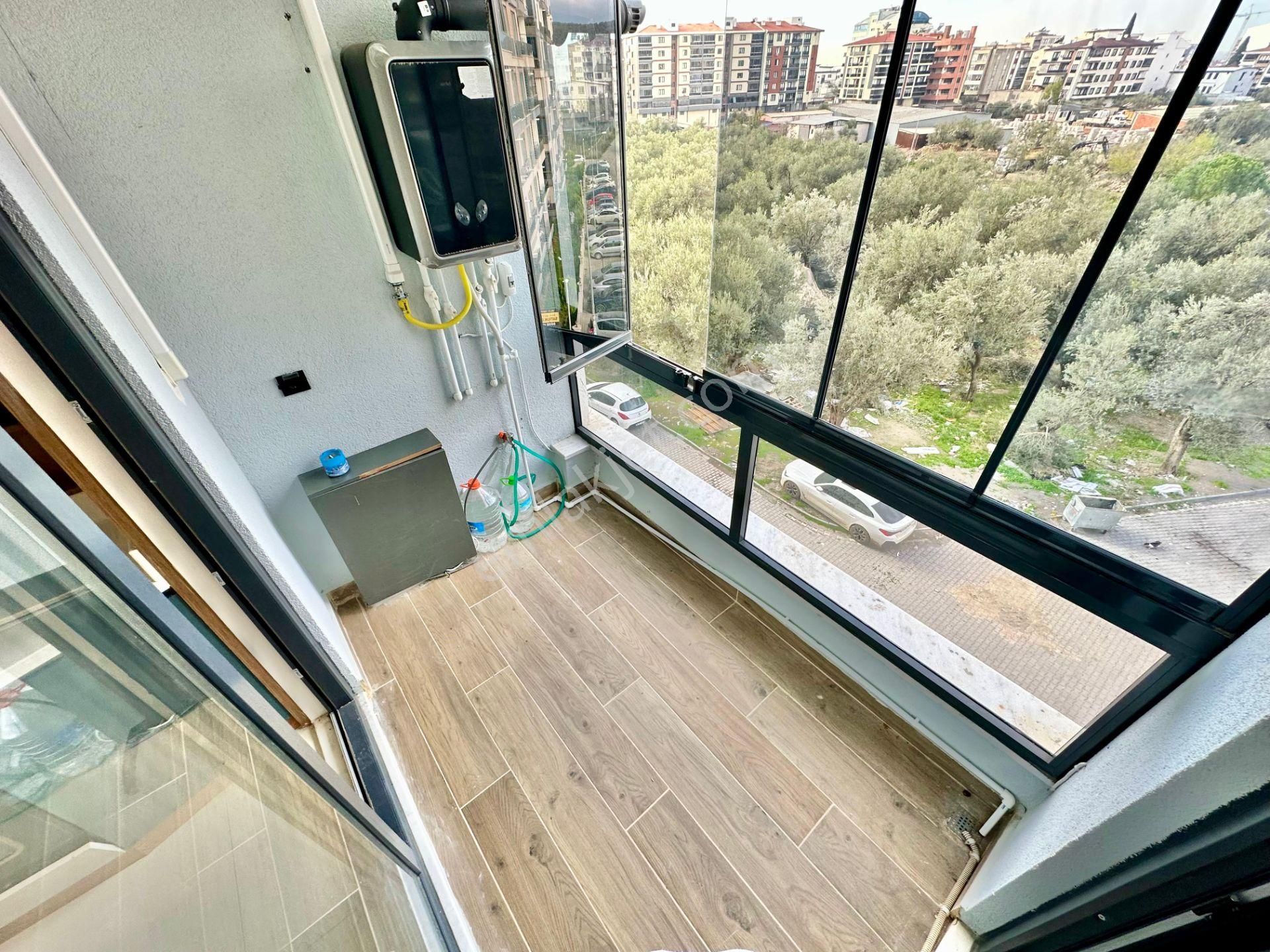 ꧁sadece Ay Emlaktan꧂kadıköy'de Kazdağı Manzaralı Arakat Ön Cephe Satılık 2+1 Lüks Daire - Görsel 12