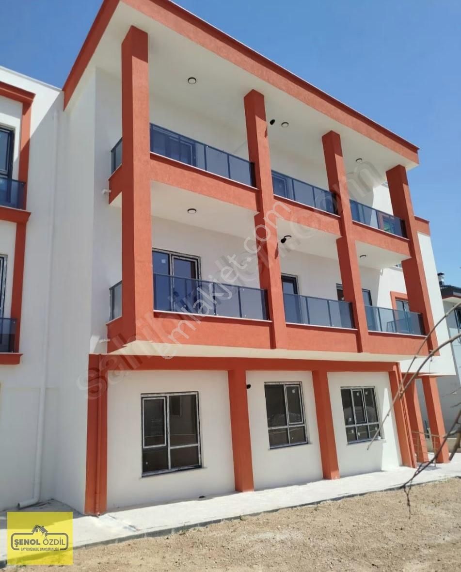 Şenol'dan Kiralık 2+1 Zemin Kat Daire Kelebekler Vadisinde