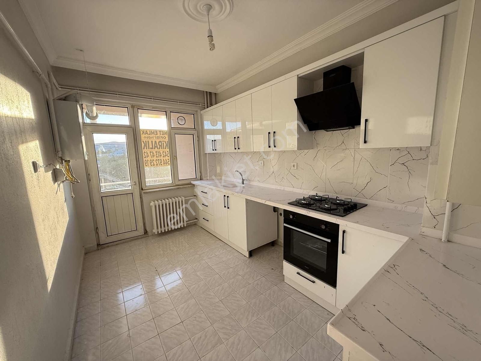 Net Emlaktan Ful Yapılı Ara Kat Güney Cephe 3+1 Yola Sıfır - Görsel 24