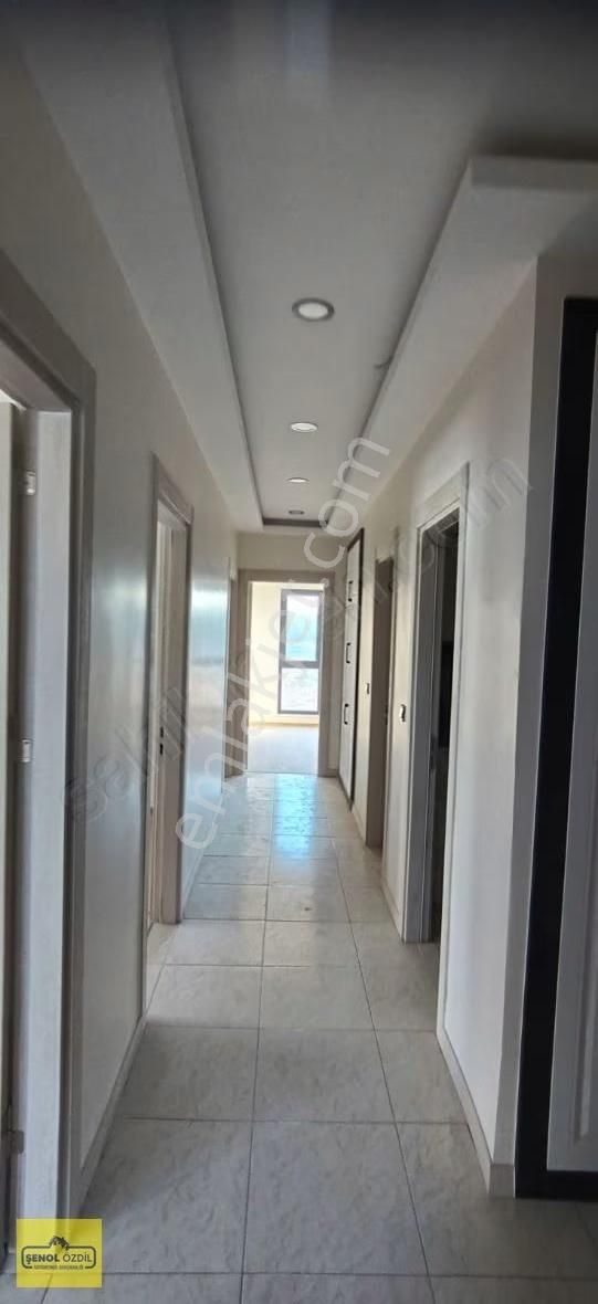 Şenol'dan Kiralık 3+1 Arakat Daire Kelebekler Vadisinde - Görsel 4