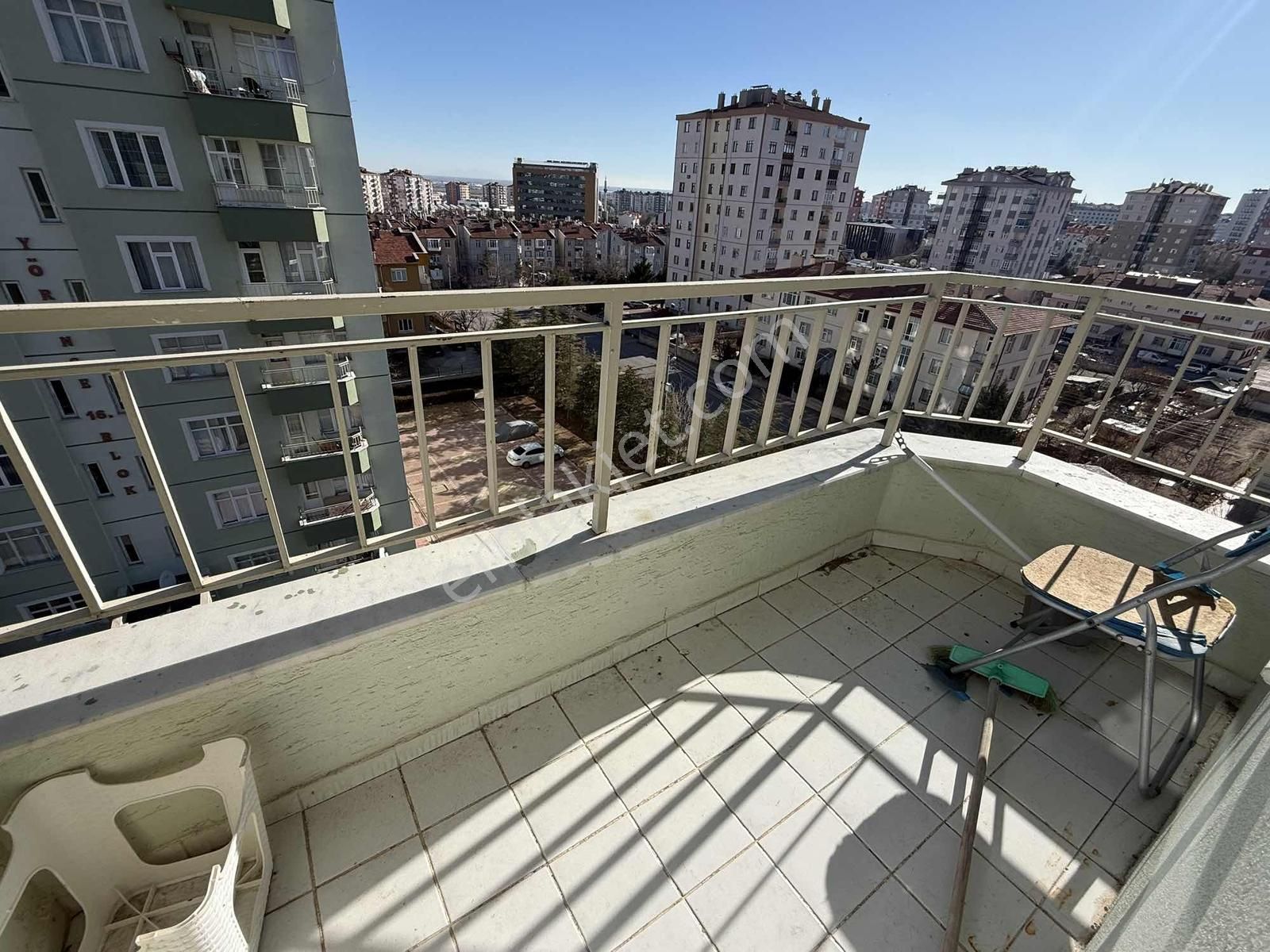 Net Emlaktan Özel İç Mimariye Sahip Ara Kat 3+1 Daire - Görsel 32