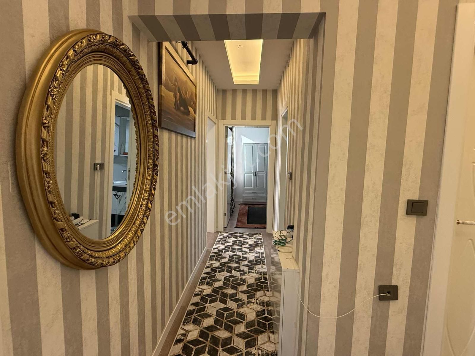 Net Emlaktan Özel İç Mimariye Sahip Ara Kat 3+1 Daire - Görsel 23