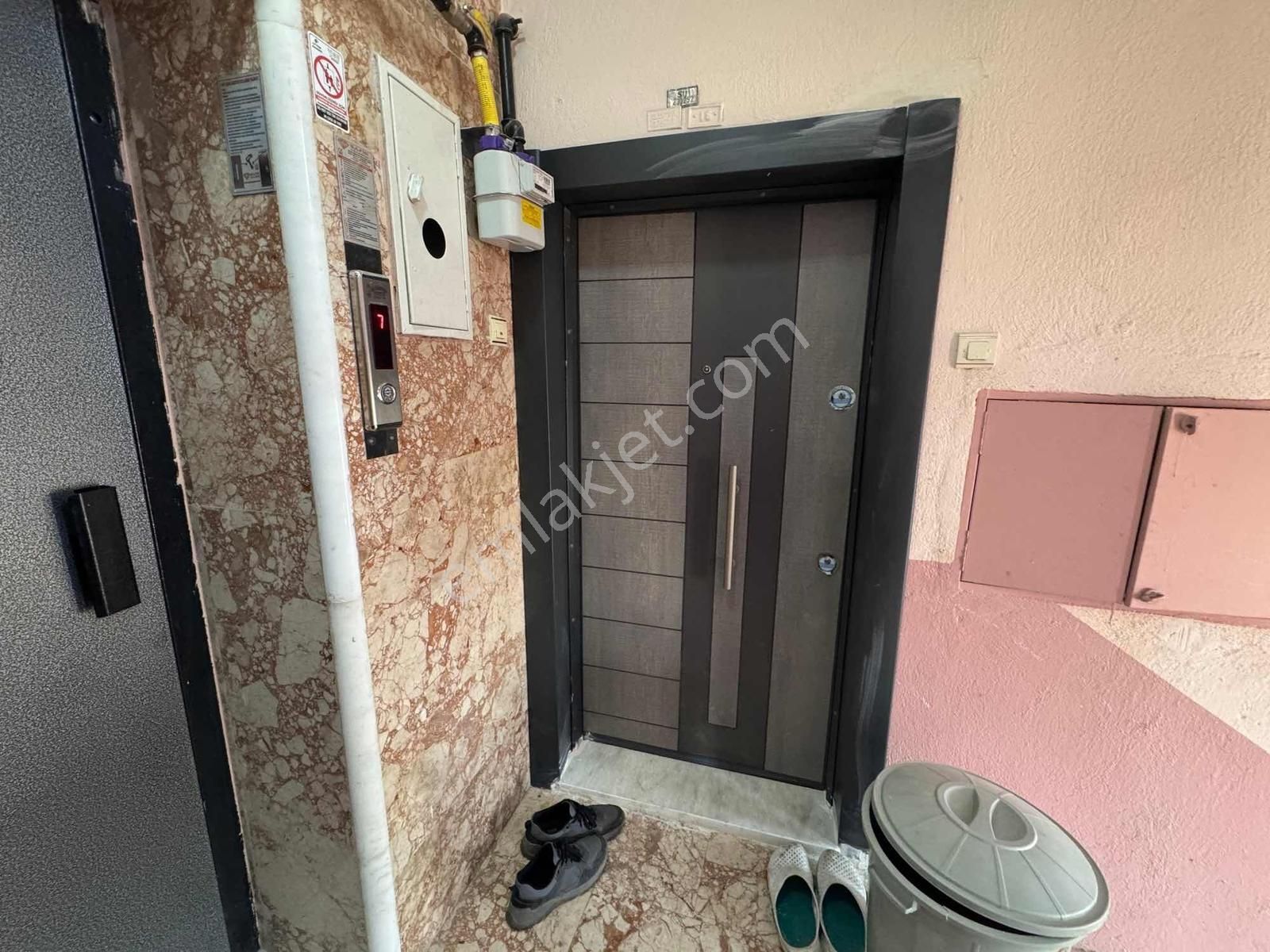 Net Emlaktan Güney Cephe Önü Açık Bakımlı Ara Kat 3+1 Daire - Görsel 14