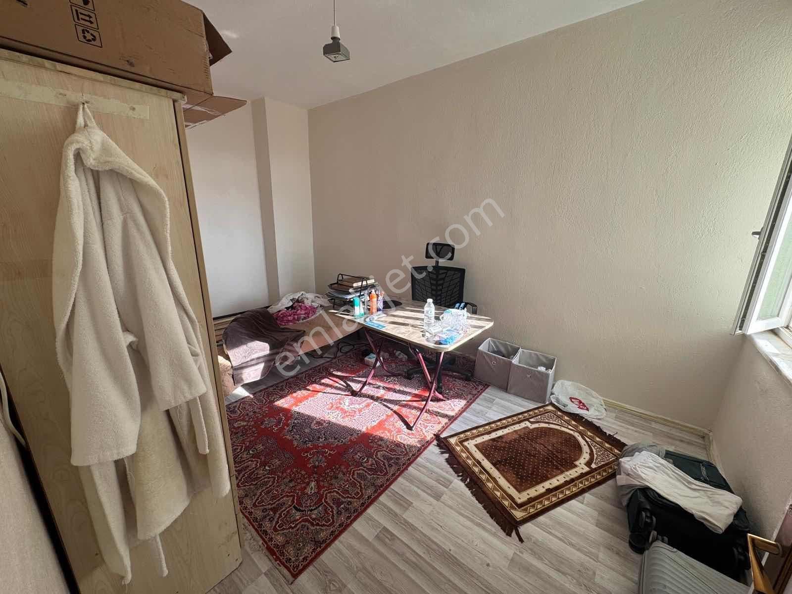 Net Emlaktan Güney Cephe Önü Açık Bakımlı Ara Kat 3+1 Daire - Görsel 31