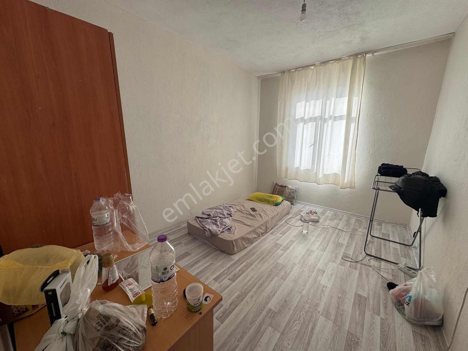 Net Emlaktan Güney Cephe Önü Açık Bakımlı Ara Kat 3+1 Daire - Görsel 12