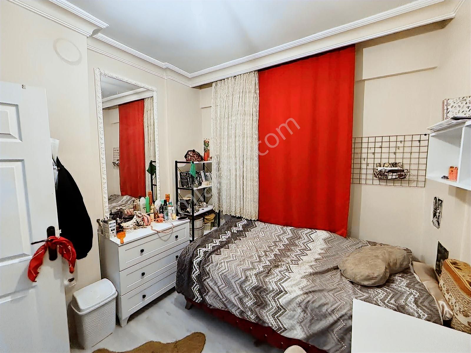 Net Emlaktan Palmiye Sitesinde Ful Bakımlı Yalıtımlı 3+1 Daire - Görsel 14