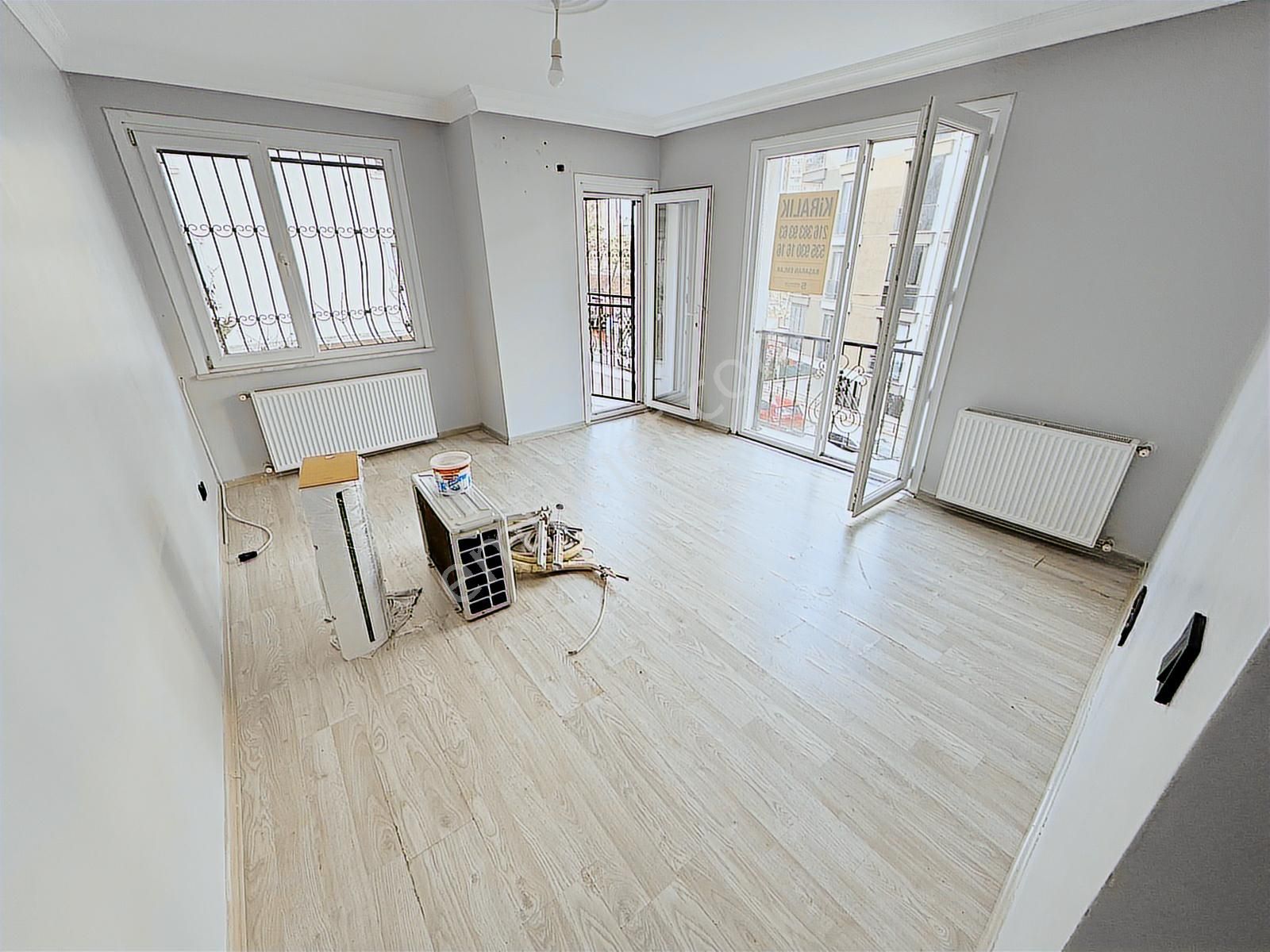 Maltepe Girne Mahallesinde E-5'e Yakın 2+1 Kiralık Daire - Görsel 12