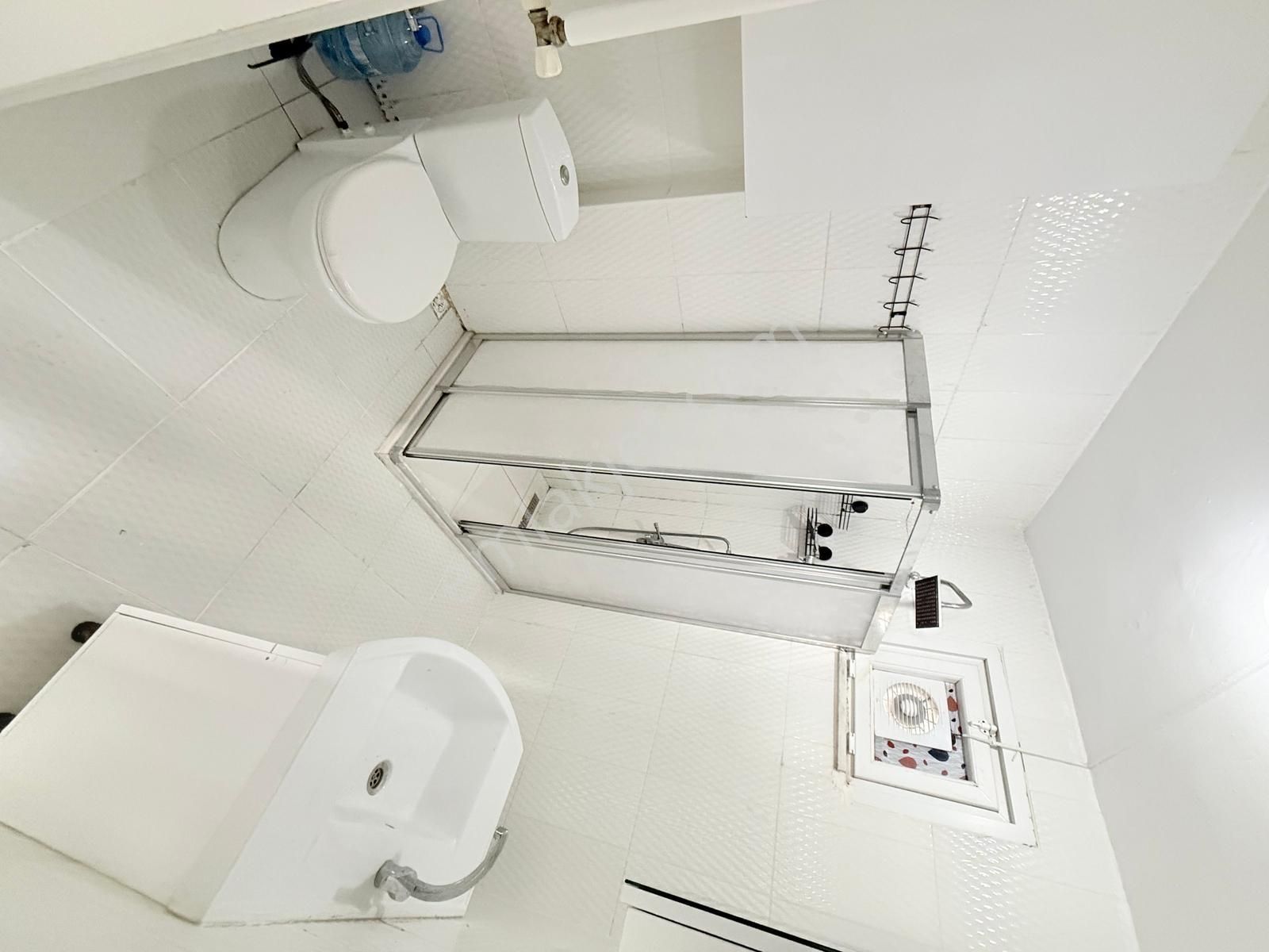 Maltepe Girne Mahallesinde E-5'e Yakın 2+1 Kiralık Daire - Görsel 4