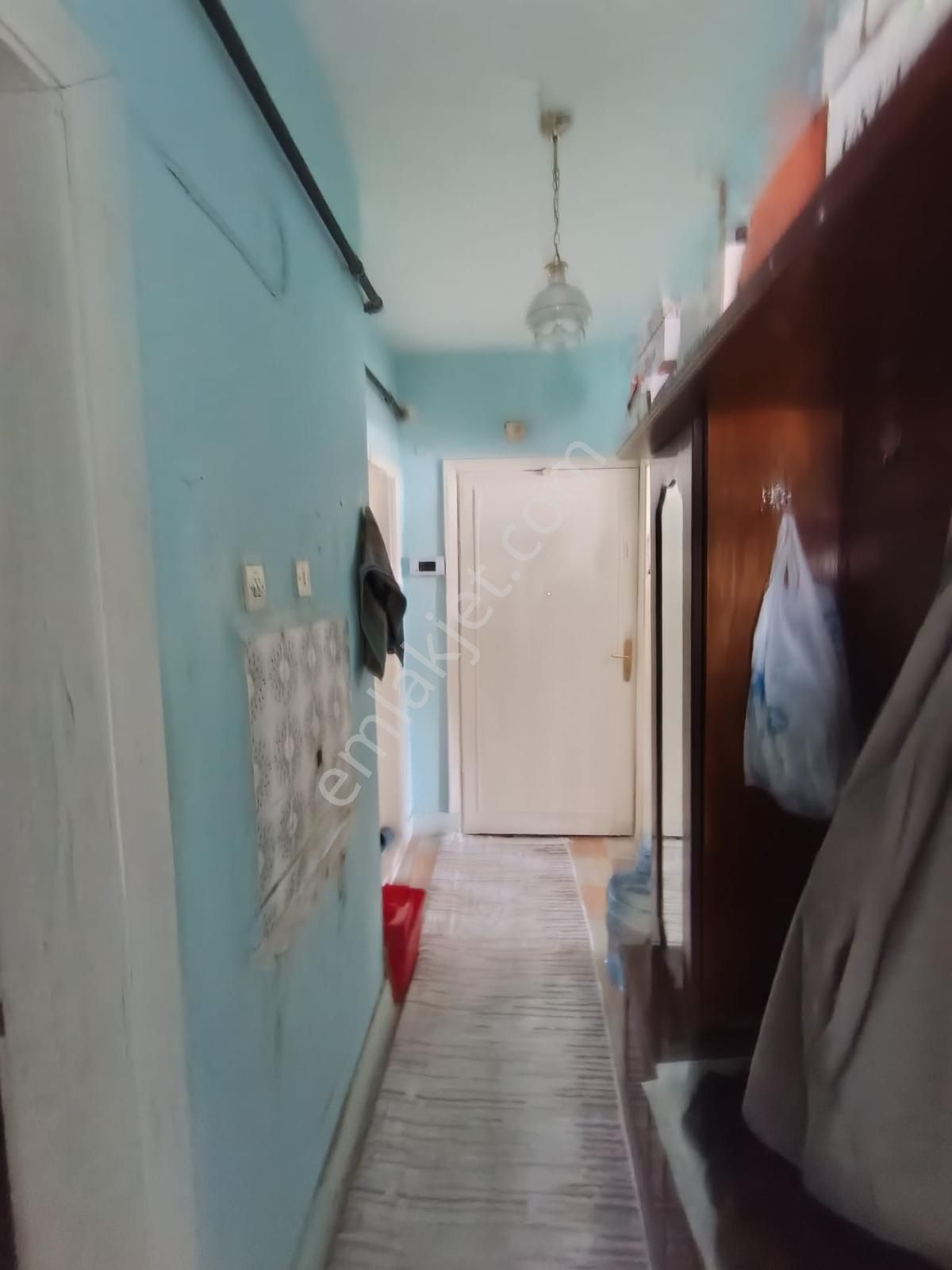 Erturulğazi Mahallesi Karlıtepe Sokakta Satılık 2+1 Daire - Görsel 2