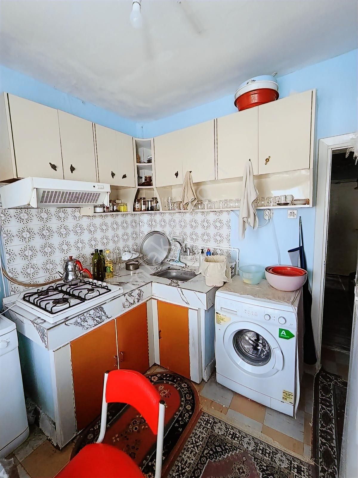 Erturulğazi Mahallesi Karlıtepe Sokakta Satılık 2+1 Daire - Görsel 13