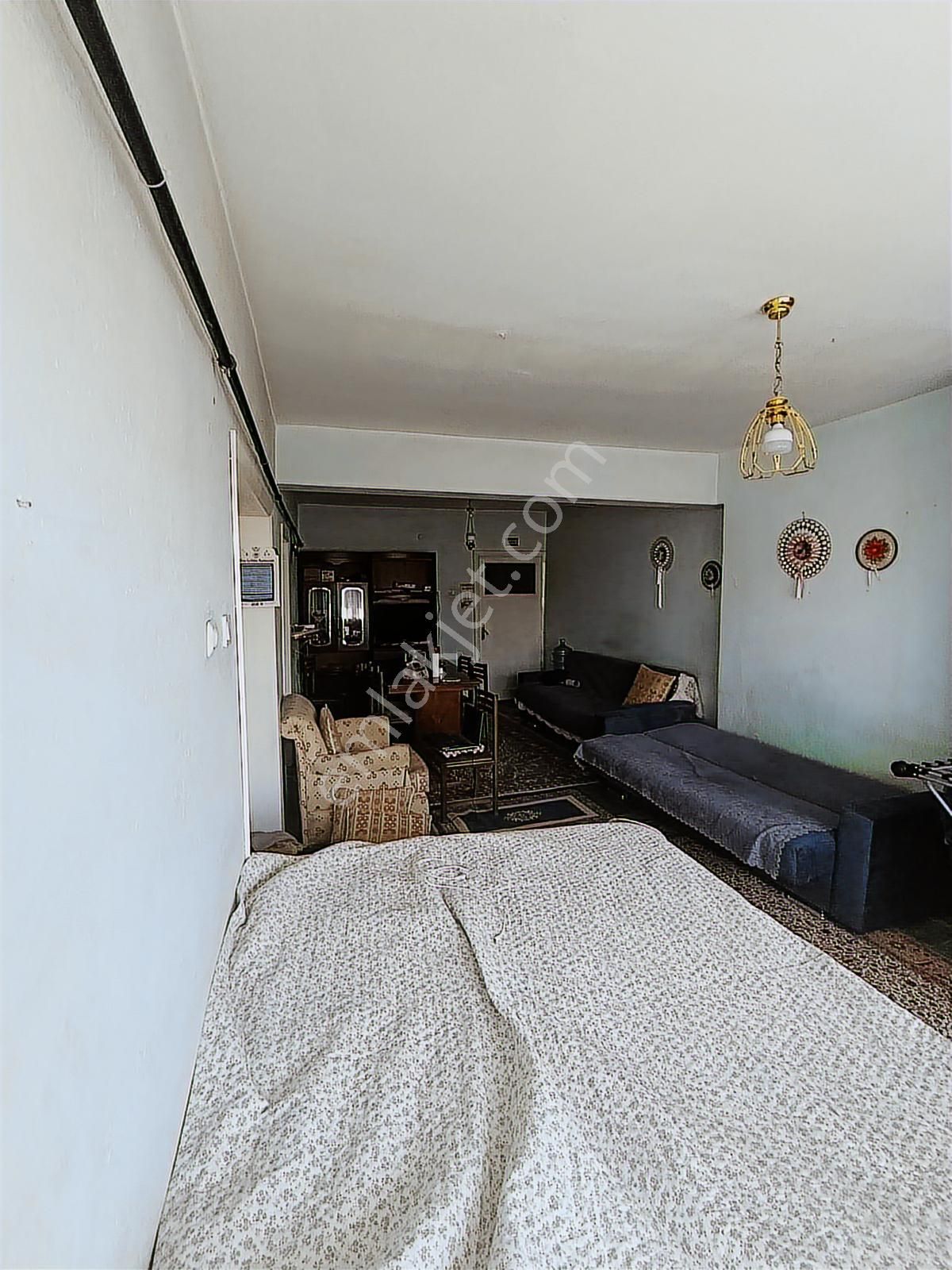 Erturulğazi Mahallesi Karlıtepe Sokakta Satılık 2+1 Daire - Görsel 10