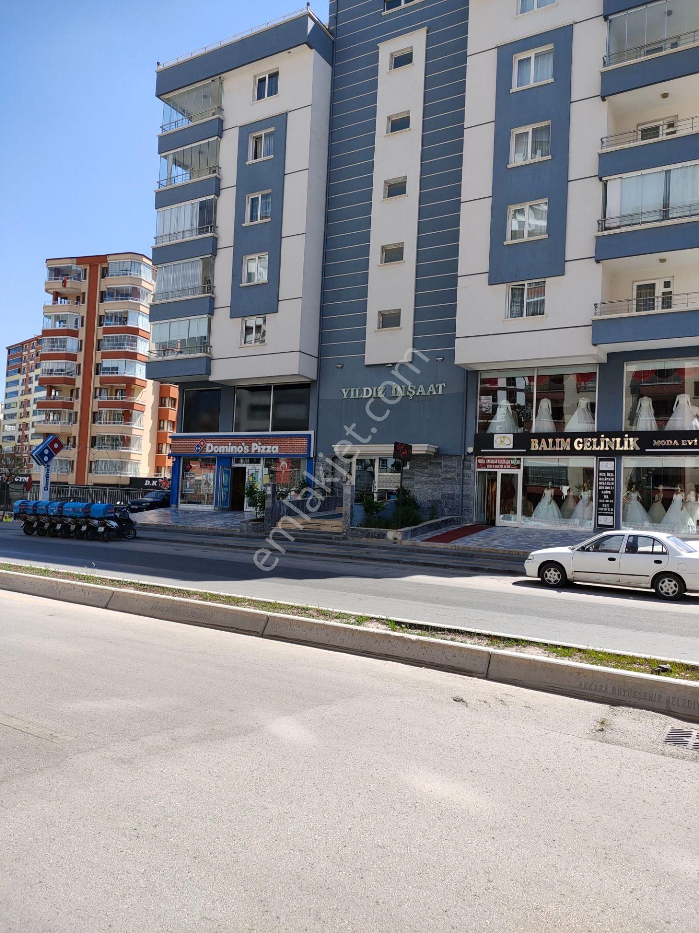 Kızılcahamam Cadde Üzerinde 3 Katlı 600 M2 +bahçe Her İşe Uygun - Görsel 12