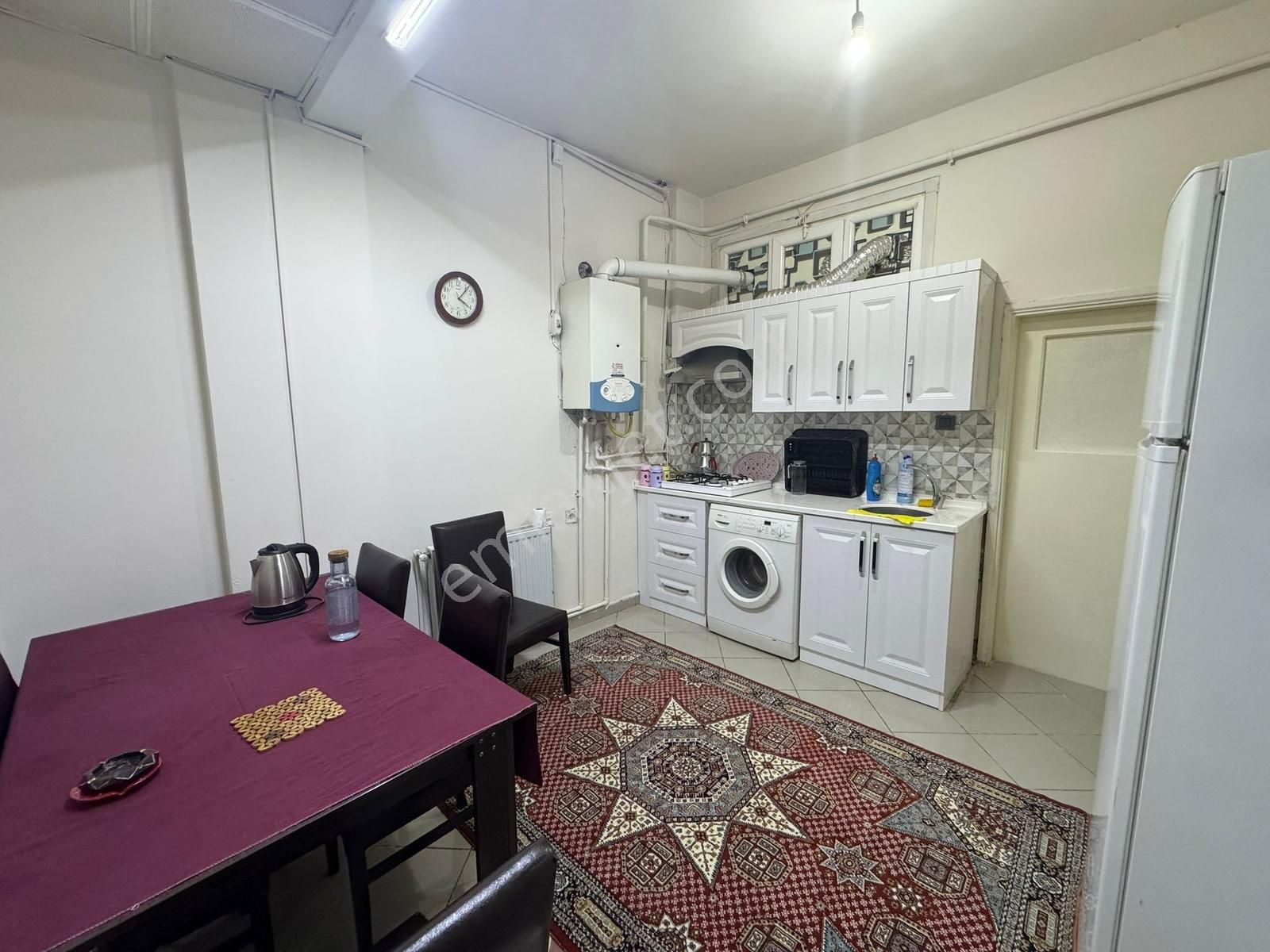 Yüksek Kira Getirili 2 Oda 1 Mutfak Eşyalı Anayol Üzerinde Giriş - Görsel 7