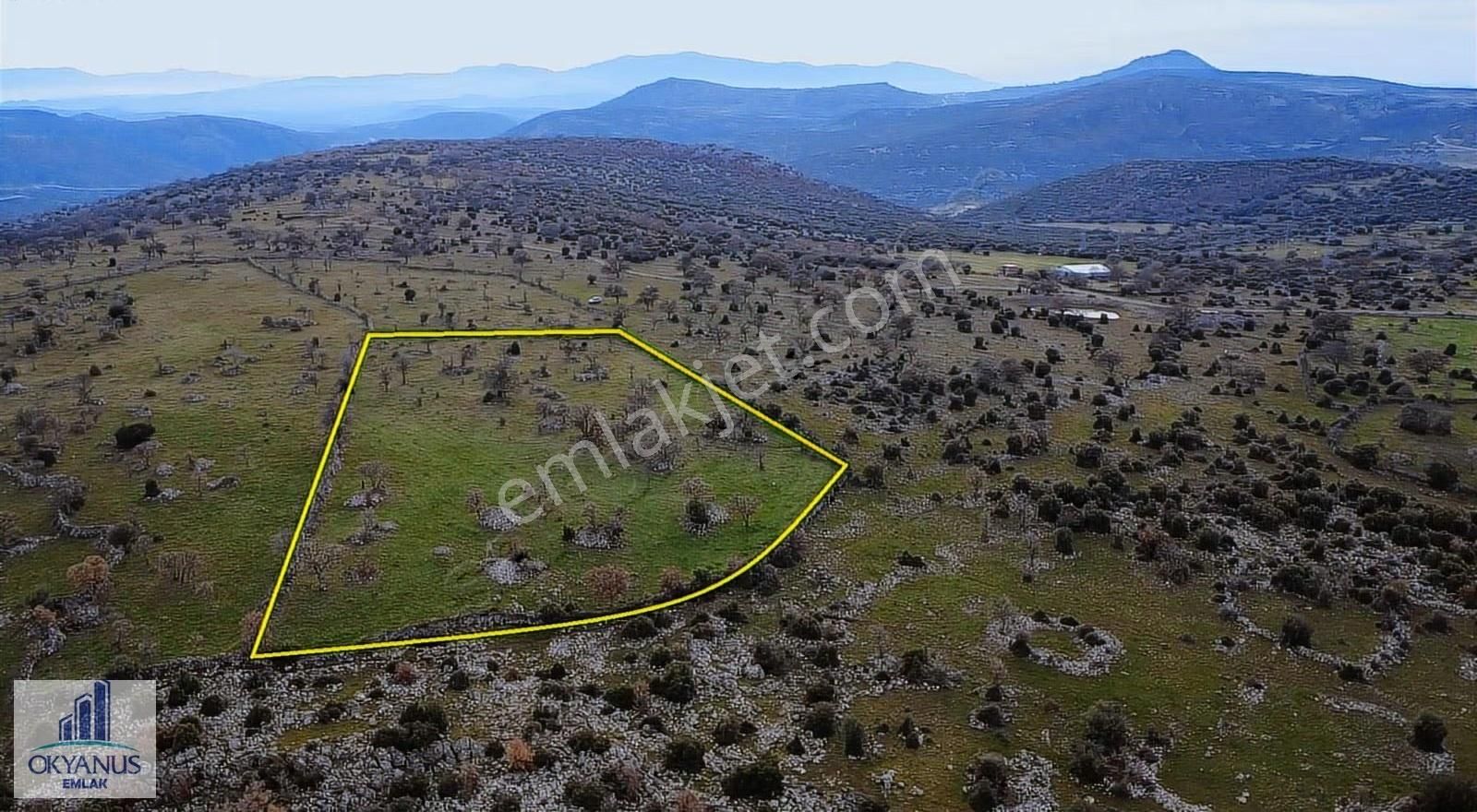 Karahüseyinli De 11.250 M2 Tarla , Yolu Var , Köye Yakın - Görsel 11