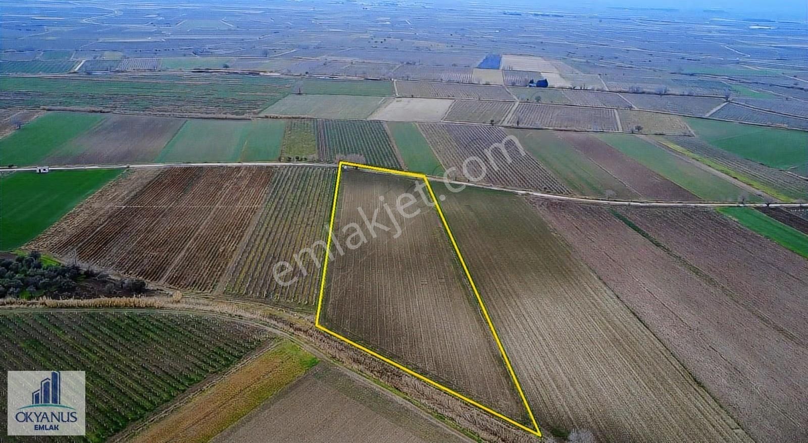 18.000 M2 , Köye 400 Mt Uzaklıkta , 70 Mt Asfalta Cepheli - Görsel 4
