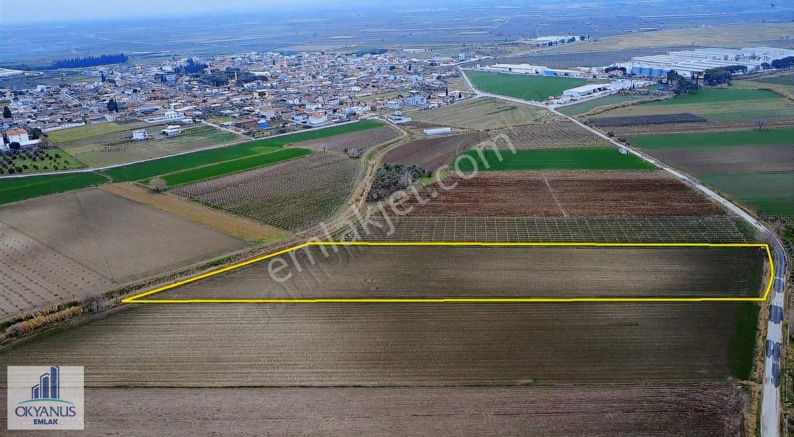 18.000 M2 , Köye 400 Mt Uzaklıkta , 70 Mt Asfalta Cepheli - Görsel 15