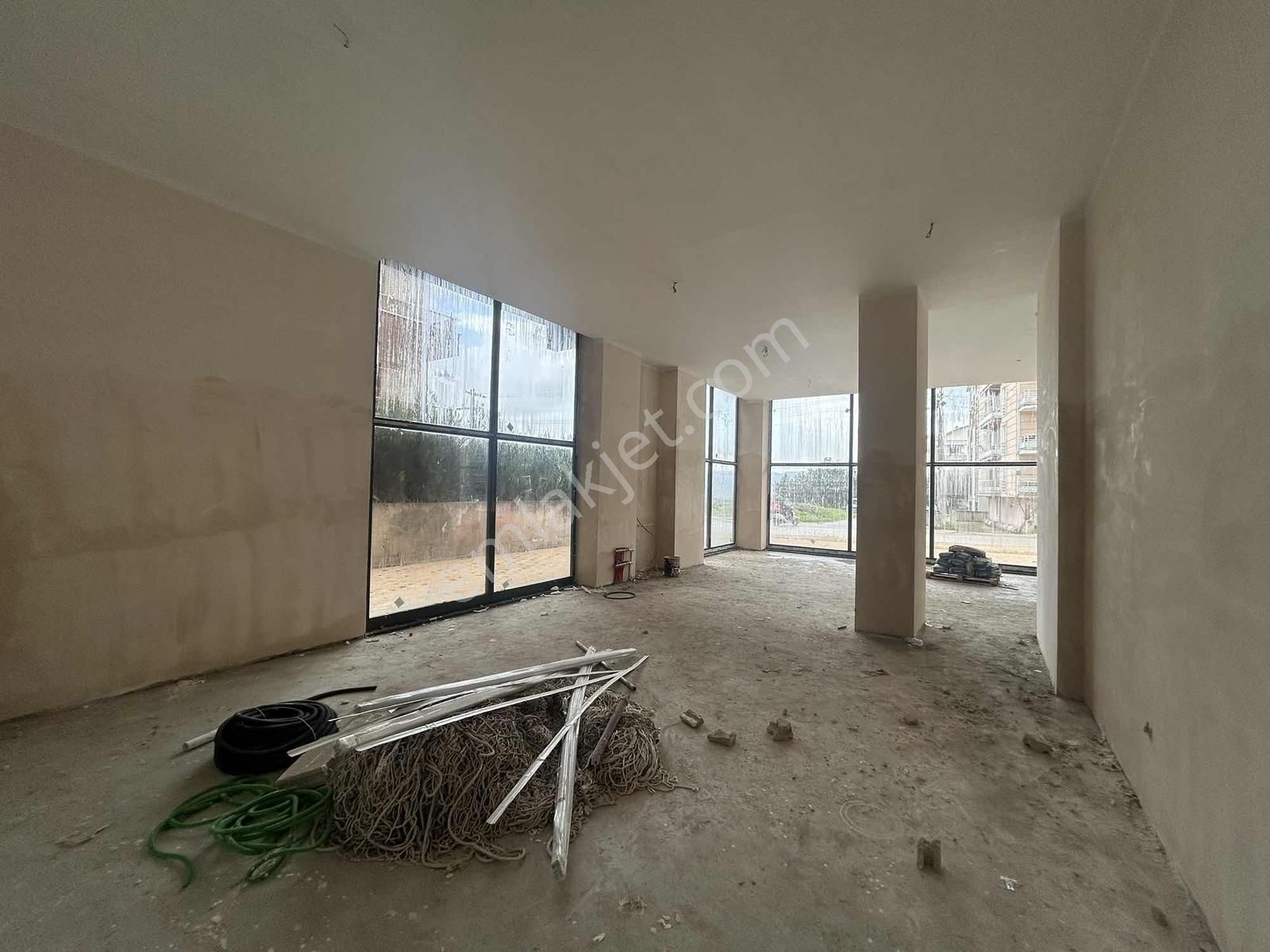 Görükle Koza Caddesi 500m2 Zemin 250m2 Alt Kat Kiralık Dükkan - Görsel 17