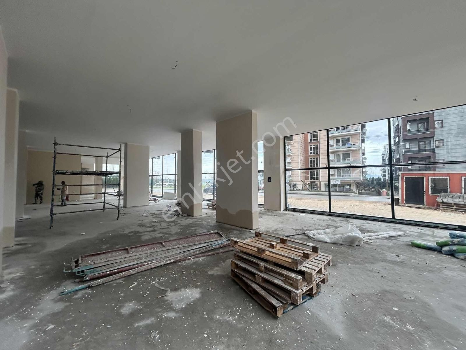 Görükle Koza Caddesi 500m2 Zemin 250m2 Alt Kat Kiralık Dükkan - Görsel 18