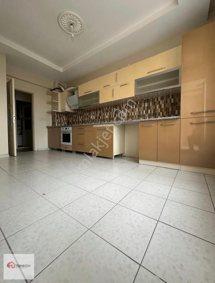 Hanedan'dan, Karatay, Başak Caddesi 3+1 Kiralık Bakımlı Daire - Görsel 13