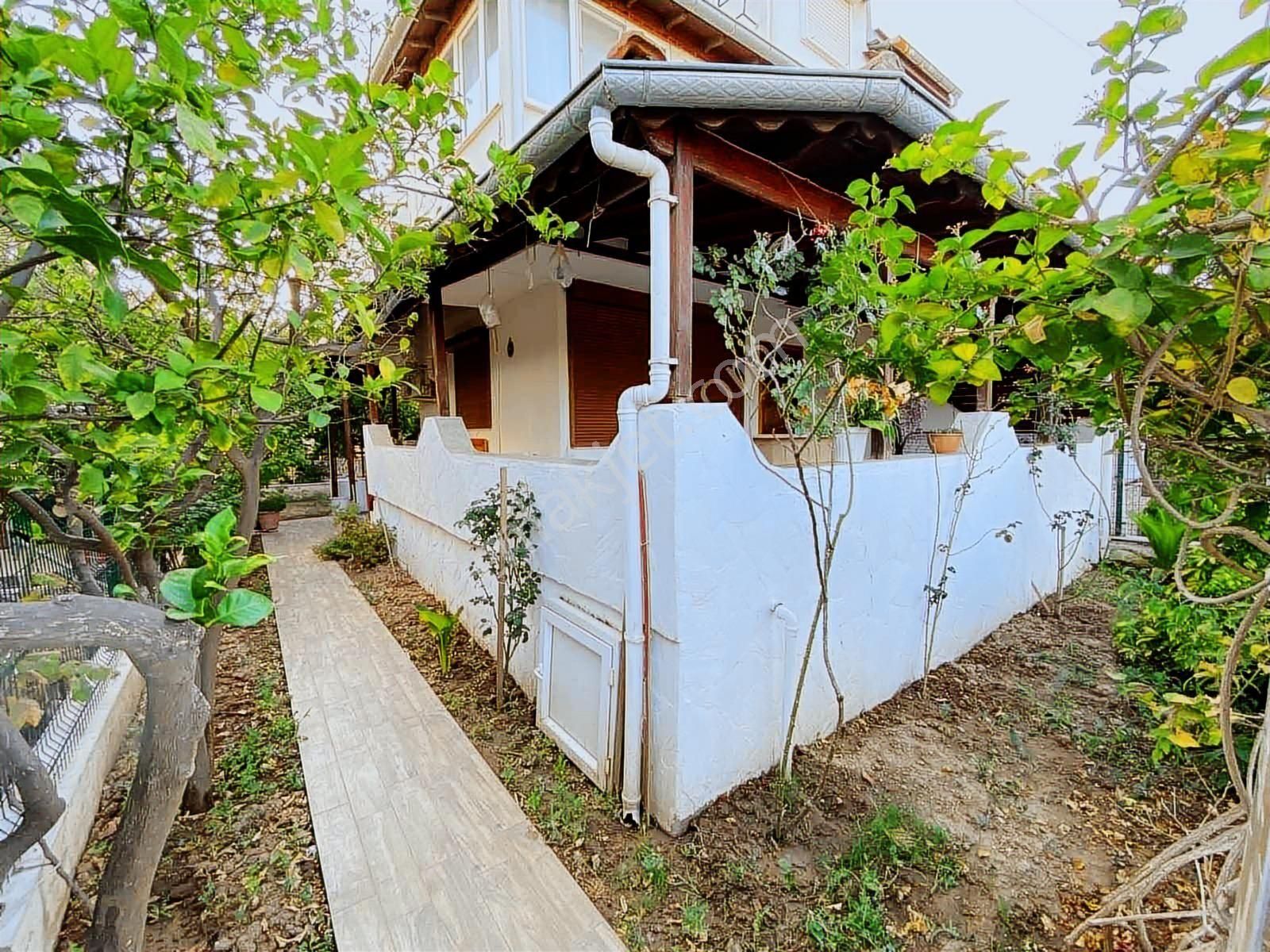 İzmir Seferihisar Doğanbey De Satılık 4+1 Bahçeli Villa - Görsel 25