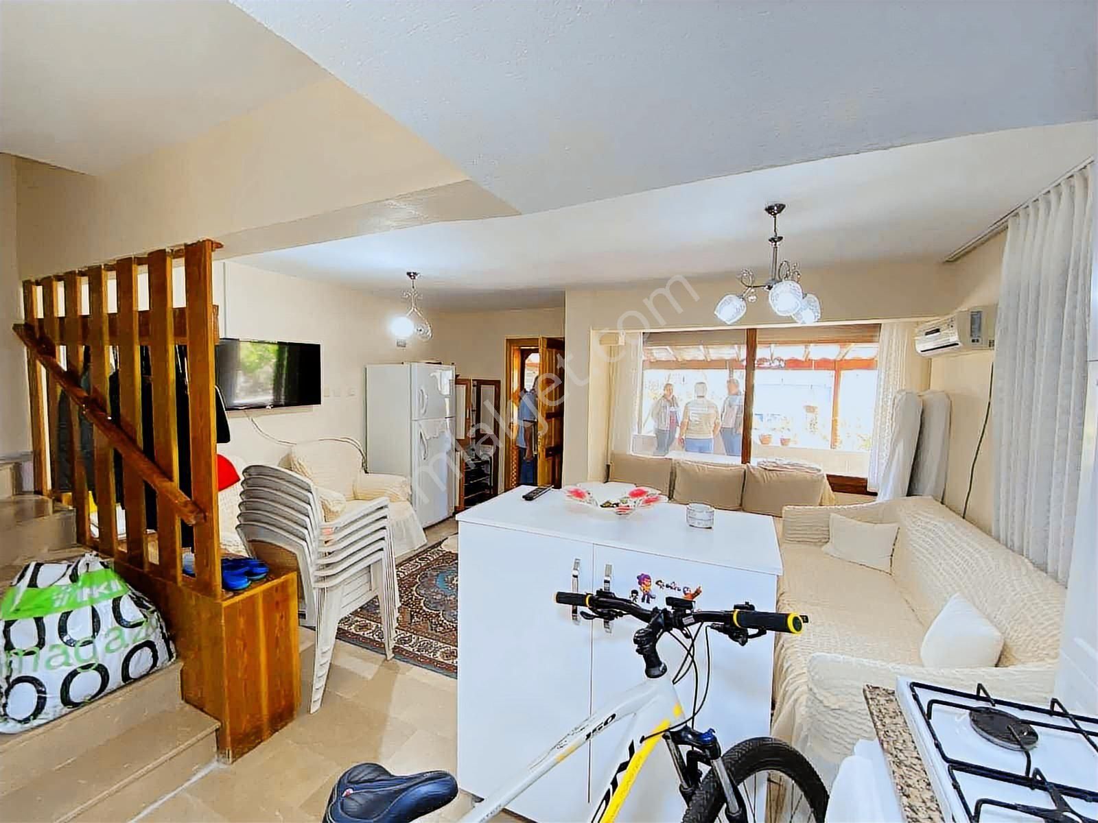 İzmir Seferihisar Doğanbey De Satılık 4+1 Bahçeli Villa - Görsel 20