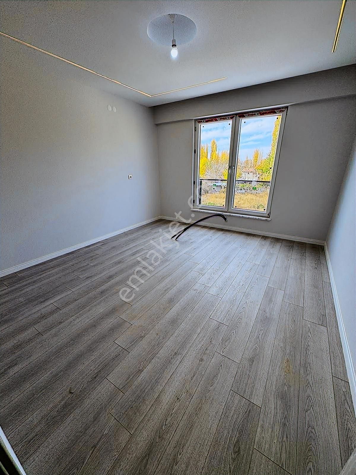 Salı Pazarı Mevkinde Satılık Sıfır Ara Kat Lüks Daire - Görsel 7