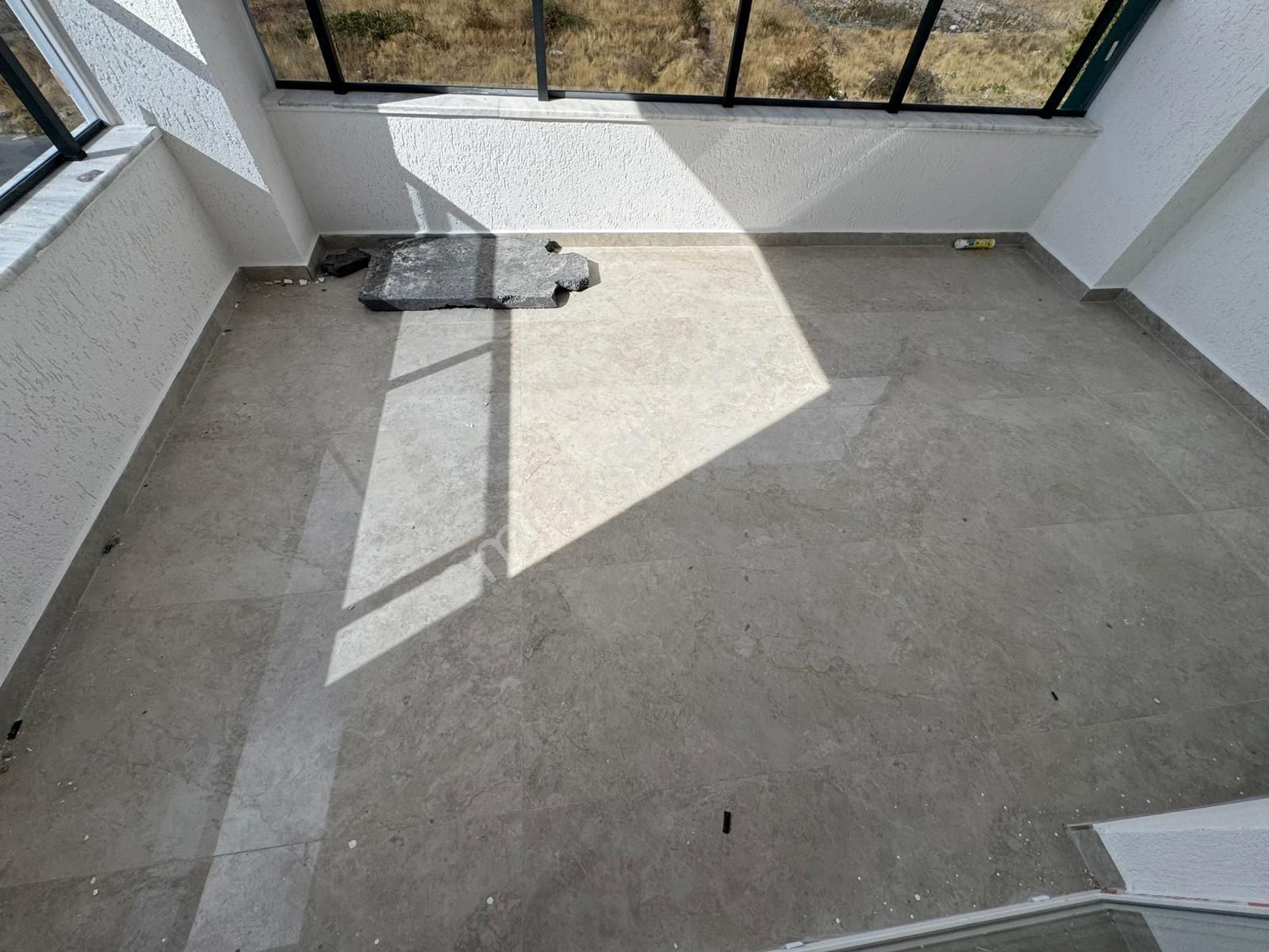 Salı Pazarı Mevkinde Satılık Sıfır Ara Kat Lüks Daire - Görsel 10