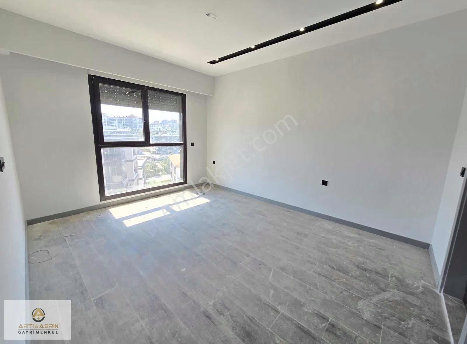 Kuşadası Kirazlı Yolu 2+1 Daire - Görsel 19