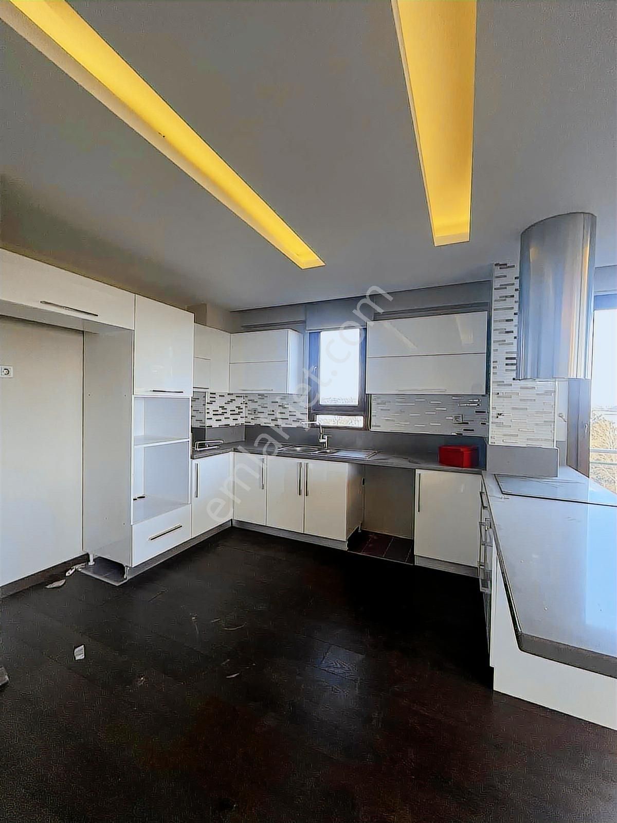 Karslılar'da/mükemmel Konum/mükemmel Manzara/3+1/ç.banyolu/iskan - Görsel 9