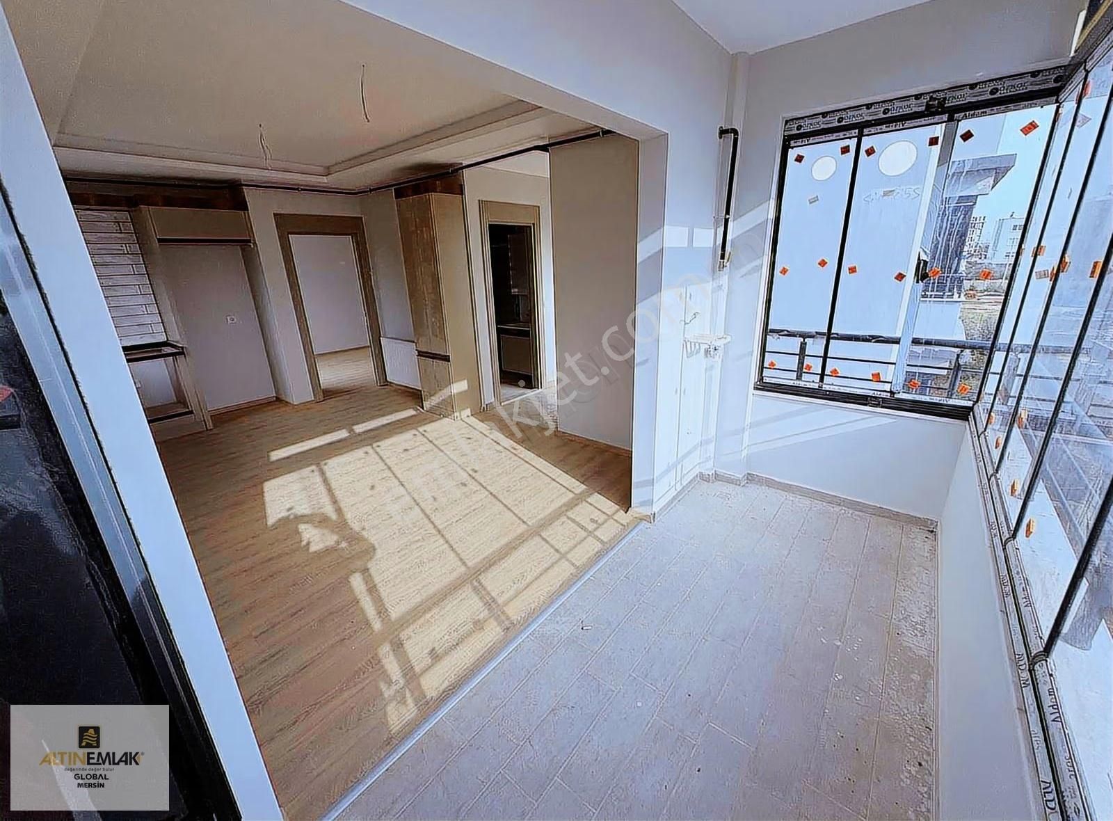 Altın Emlak'tn Futbol Sahası Arkası Ferah, Doğalgazlı 1+1 - Görsel 4