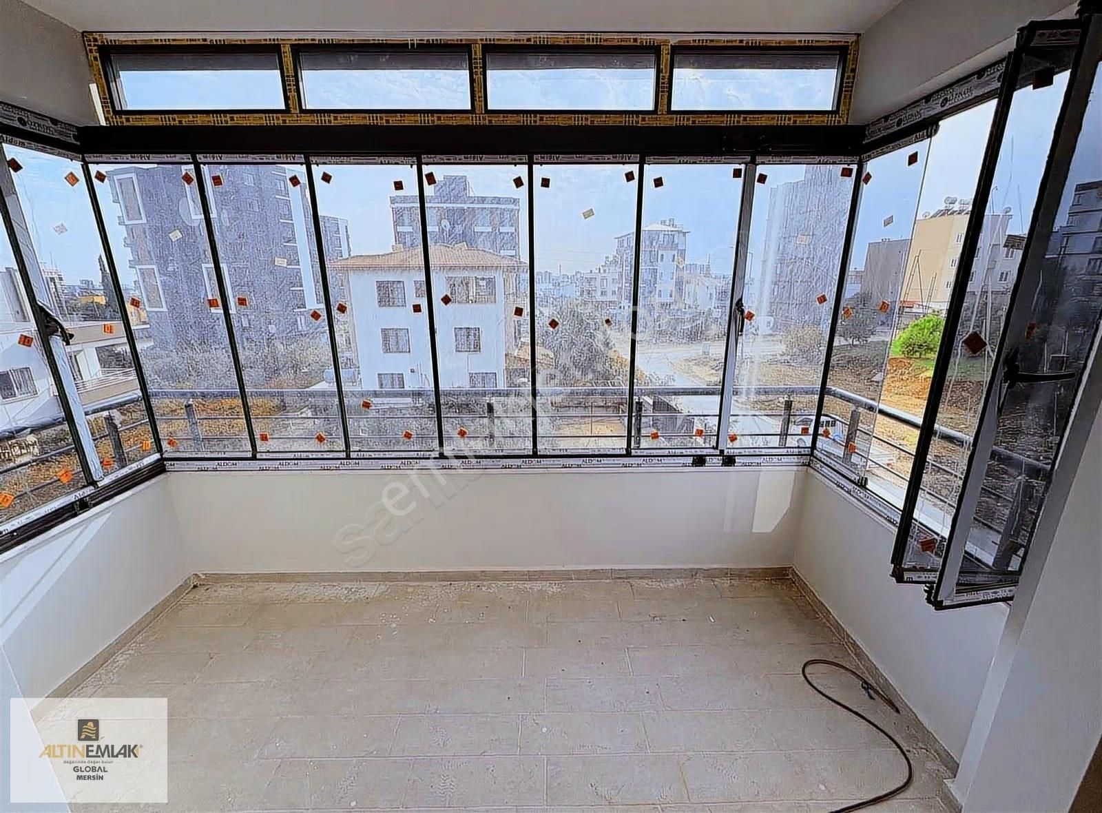 Altın Emlak'tn Futbol Sahası Arkası Ferah, Doğalgazlı 1+1 - Görsel 13