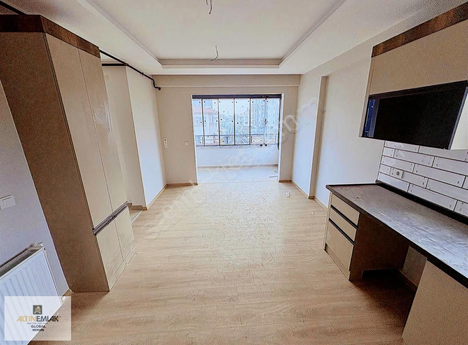 Altın Emlak'tn Futbol Sahası Arkası Ferah, Doğalgazlı 1+1 - Görsel 11