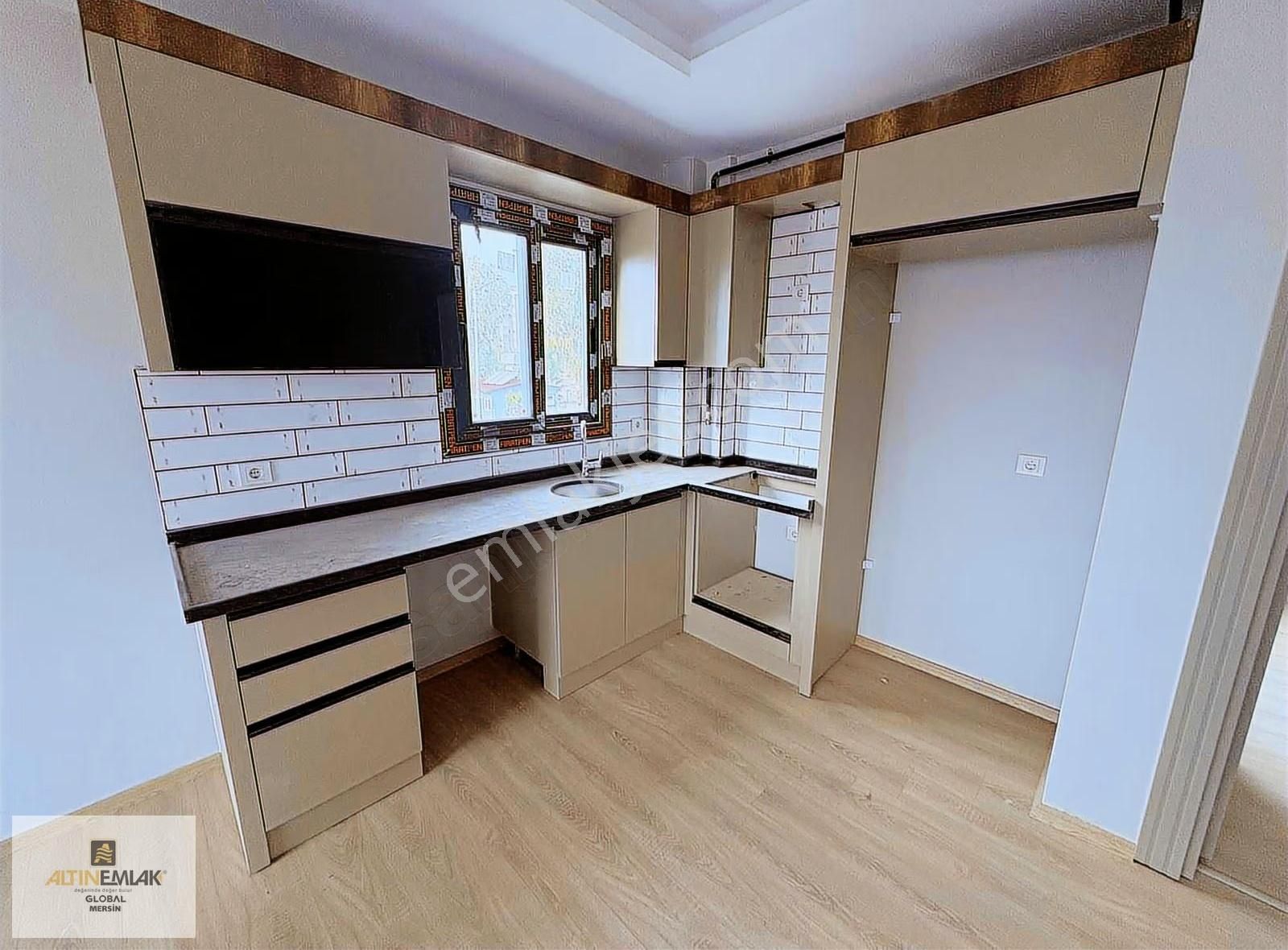 Altın Emlak'tn Futbol Sahası Arkası Ferah, Doğalgazlı 1+1 - Görsel 8