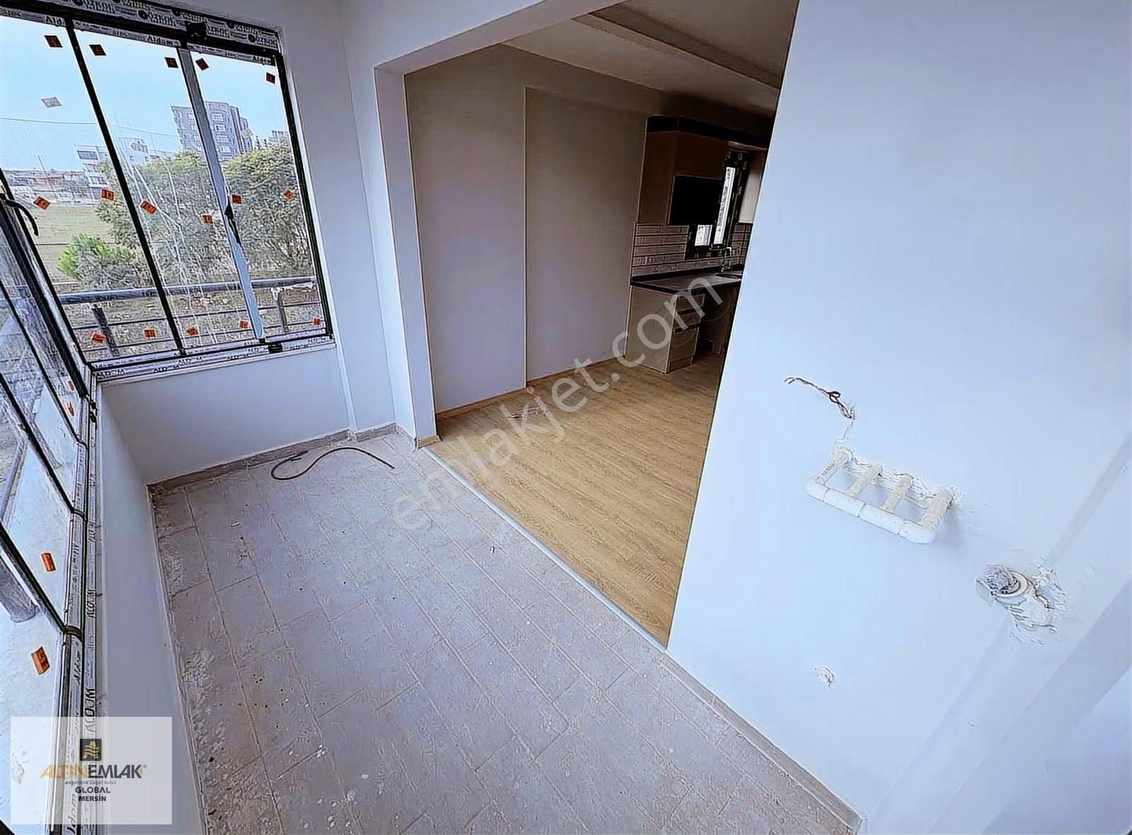 Altın Emlak'tn Futbol Sahası Arkası Ferah, Doğalgazlı 1+1 - Görsel 18