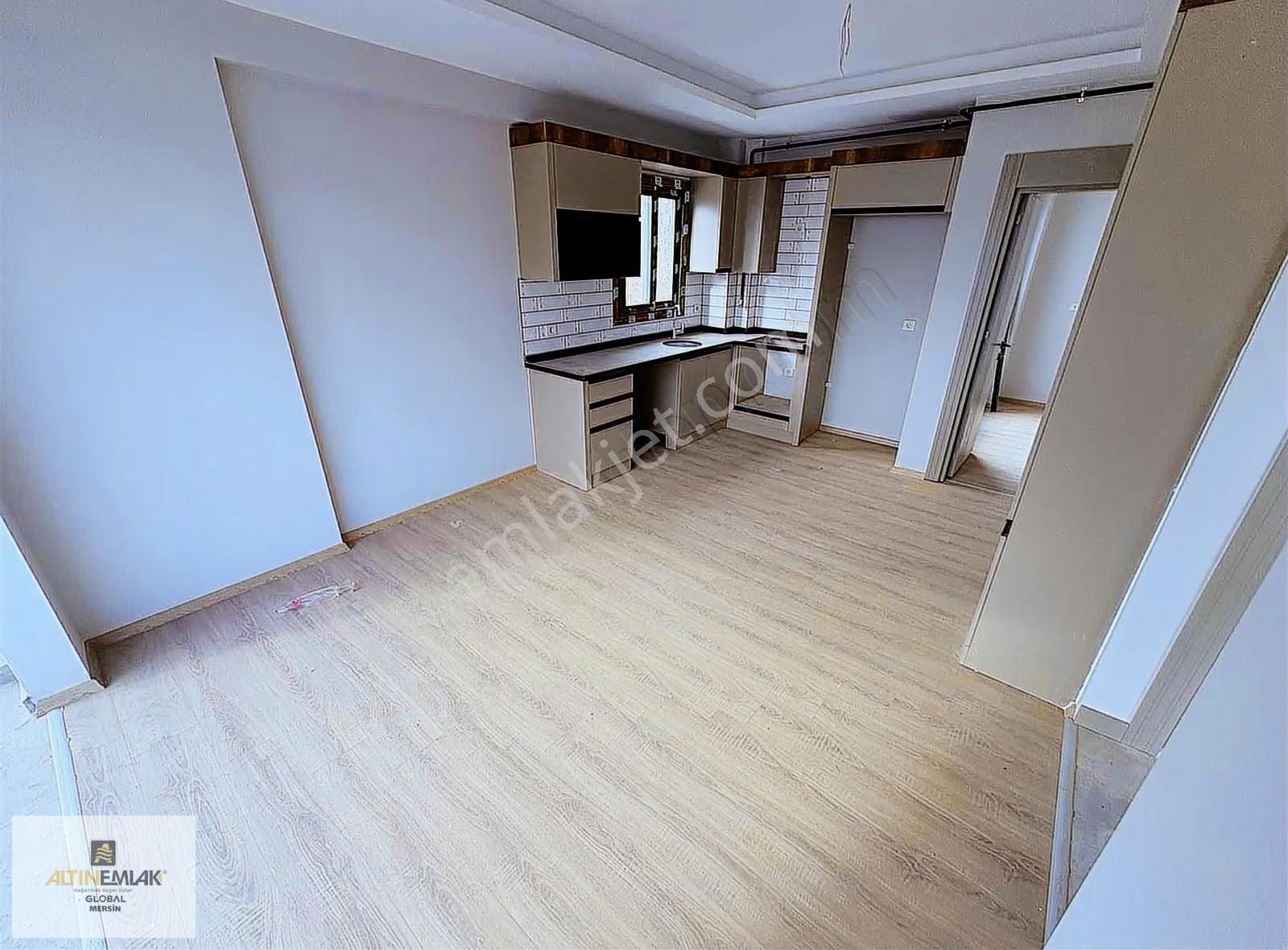 Altın Emlak'tn Futbol Sahası Arkası Ferah, Doğalgazlı 1+1 - Görsel 6